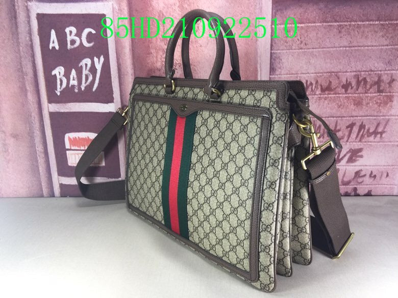 Gucci Bags - The Tote 939