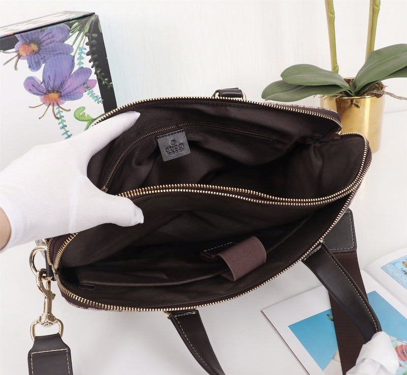Gucci Bags - The Tote 922
