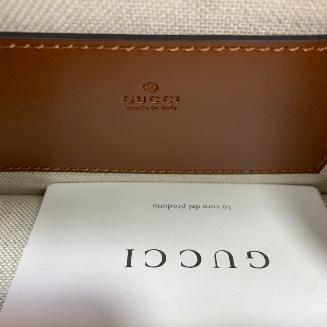 BOLSA GUCCI TRANSVERSAL GG 18