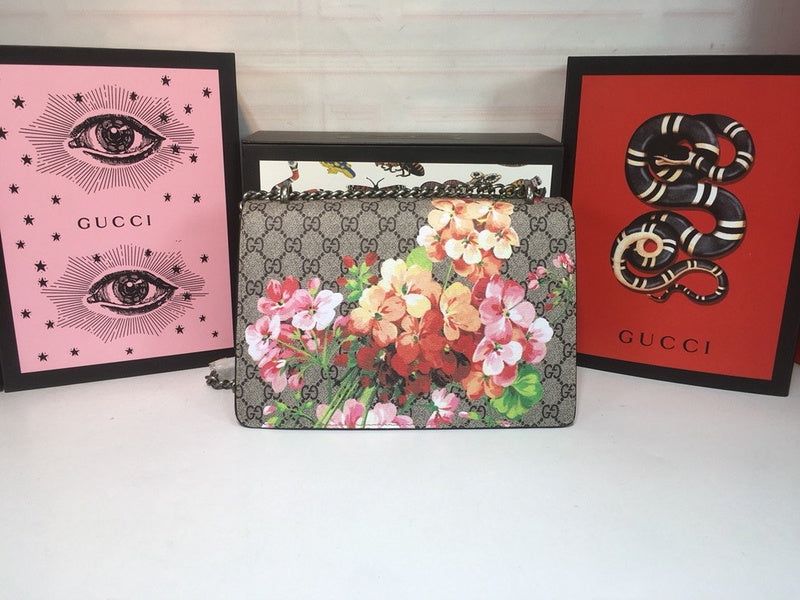 Gucci Bags - The Tote 311
