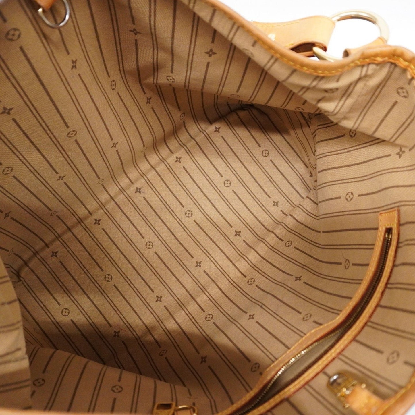 Louis Vuitton Shoulder Bag