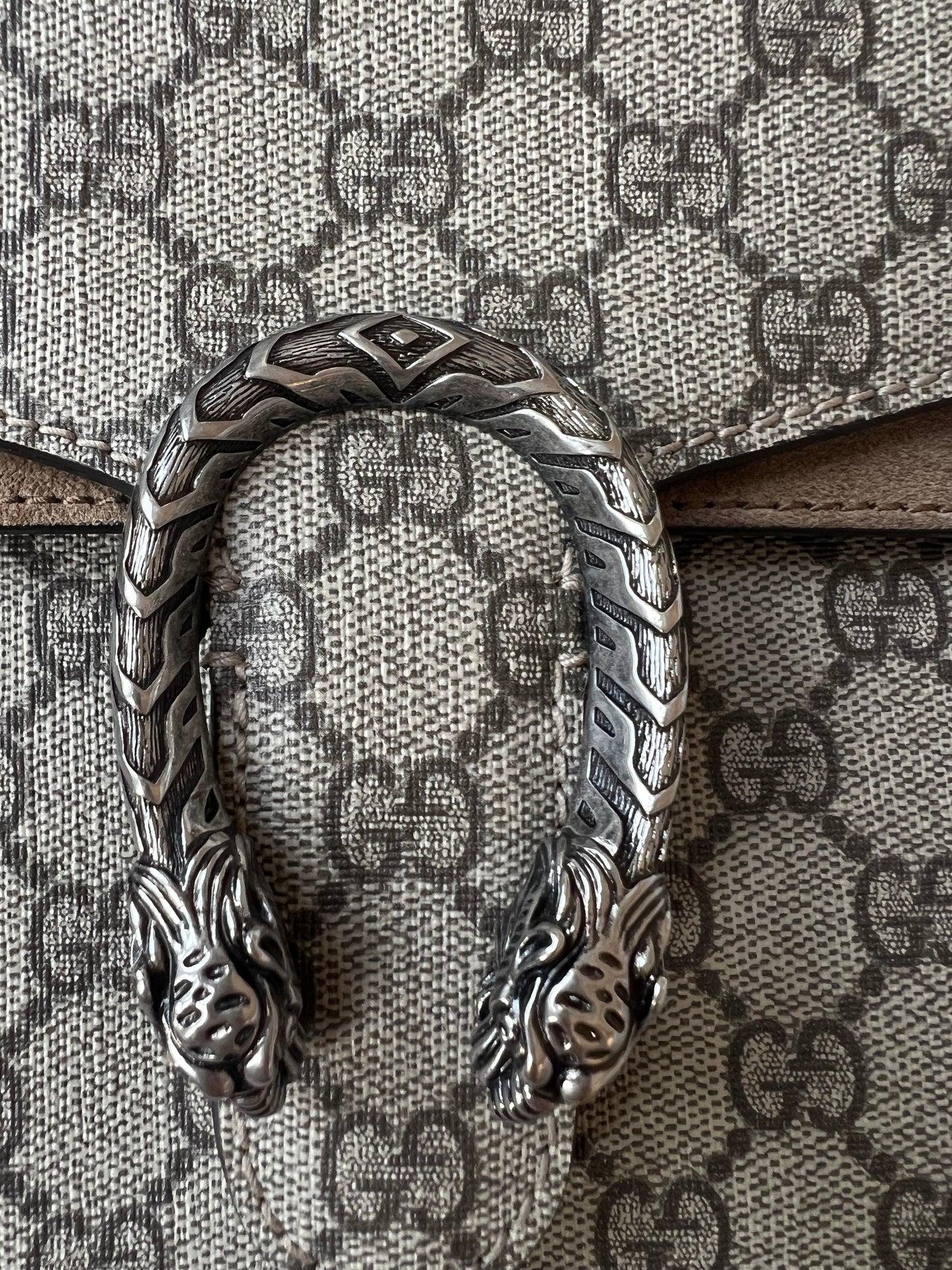 Gucci Dionysus GG Supreme Mini Shoulder Bag