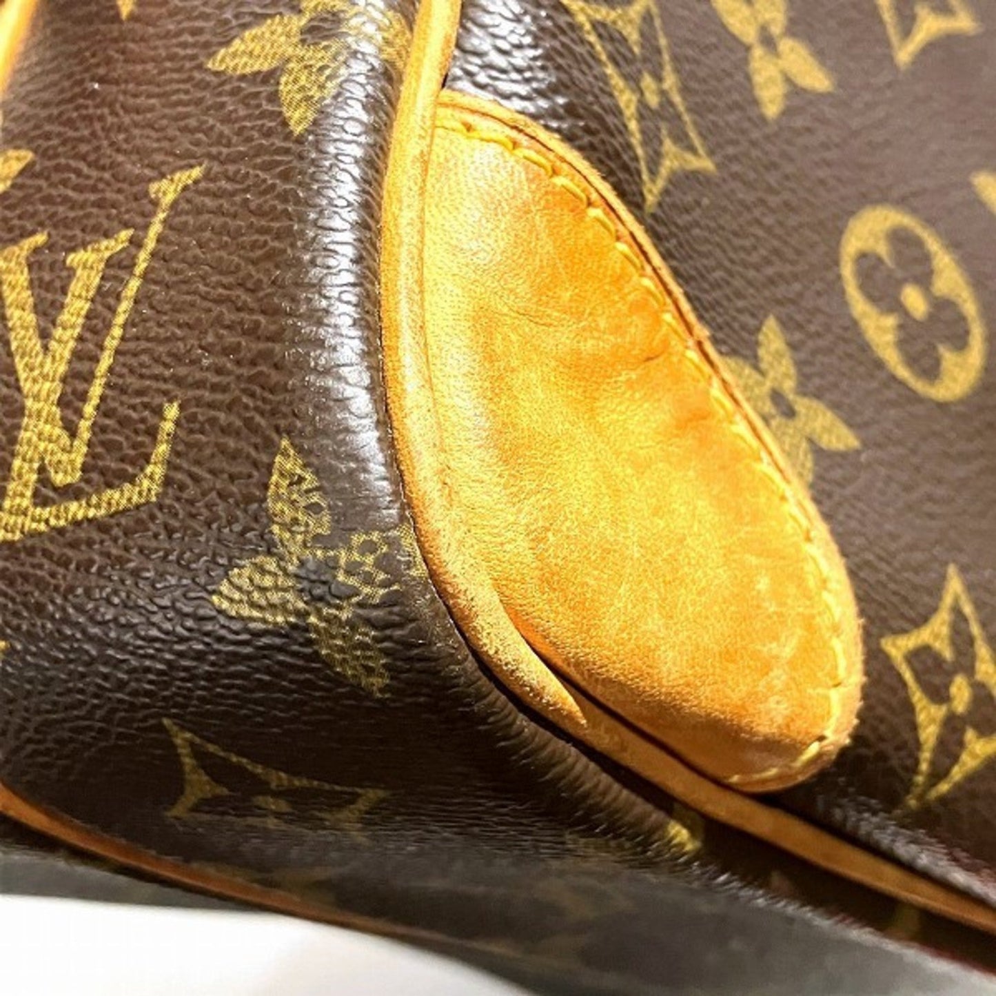 Louis Vuitton Monogram Monogram Shoulder Bag