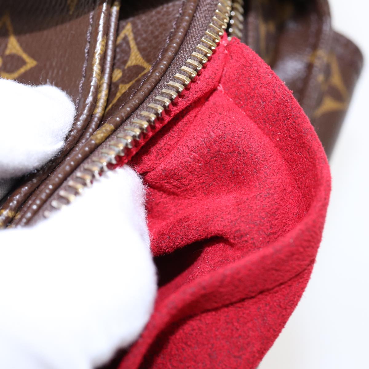 LOUIS VUITTON Viva Cite Shoulder Bag