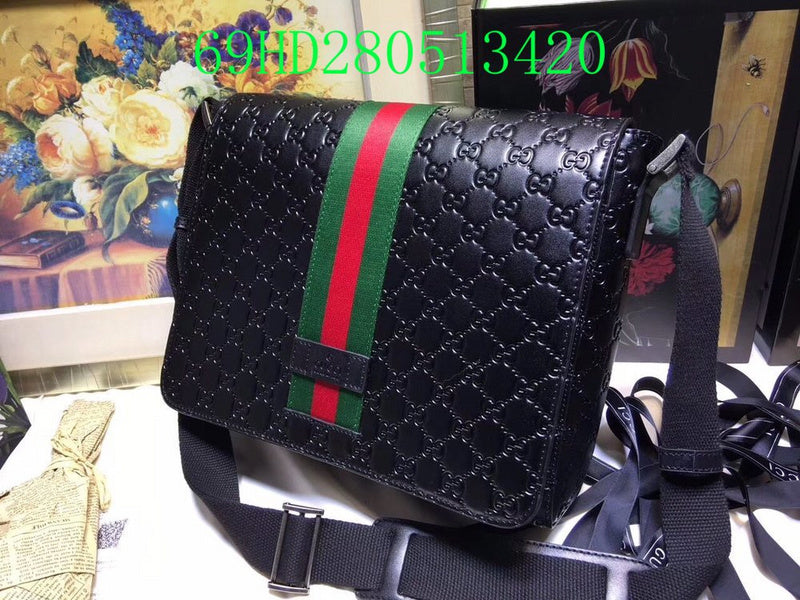 Gucci Bags - The Tote 878