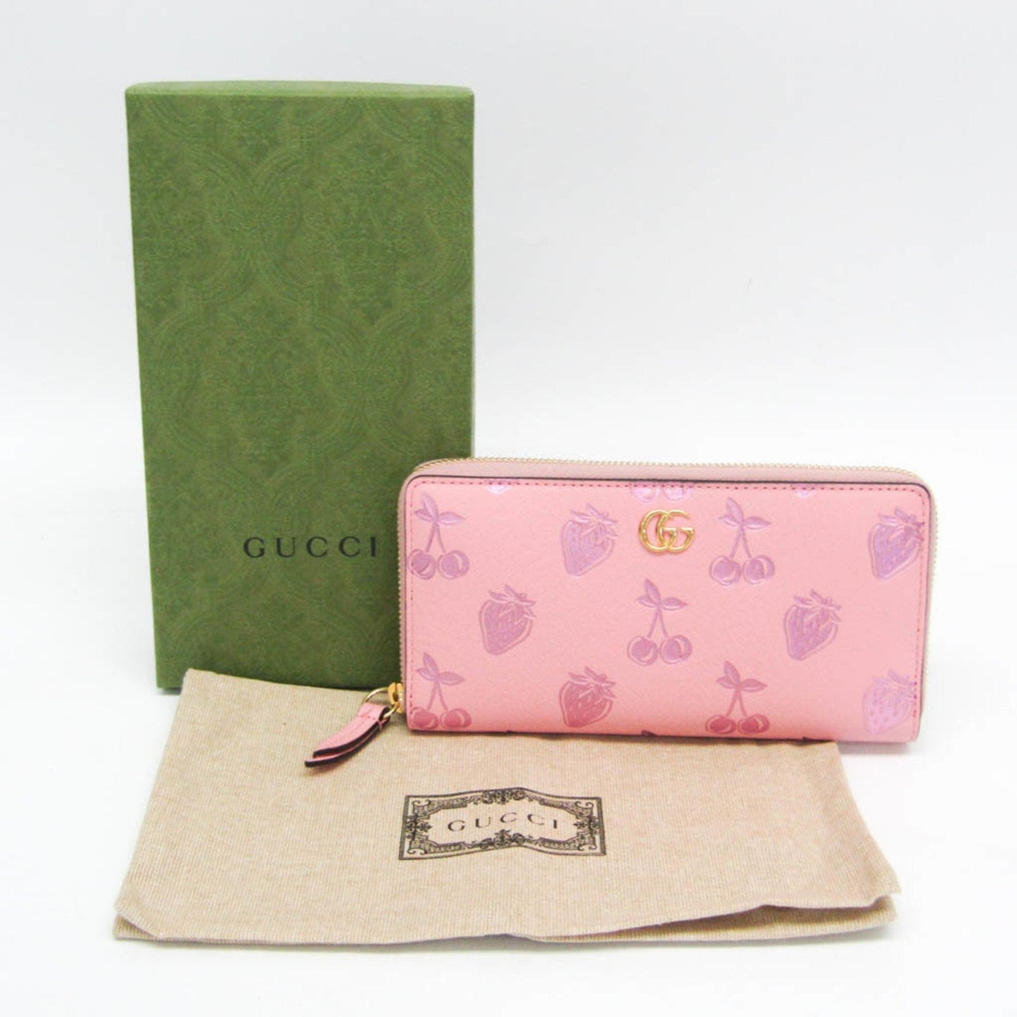 GUCCI Zip around Wallet