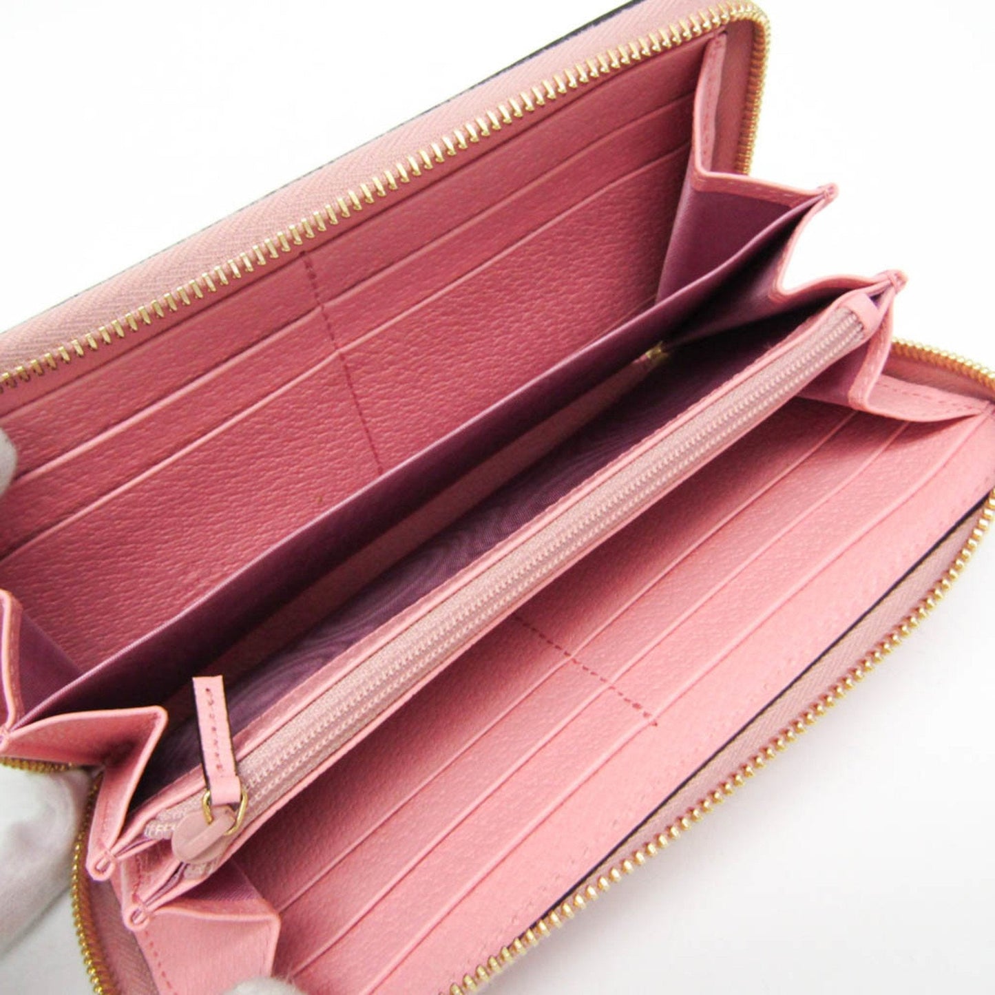 GUCCI Zip around Wallet