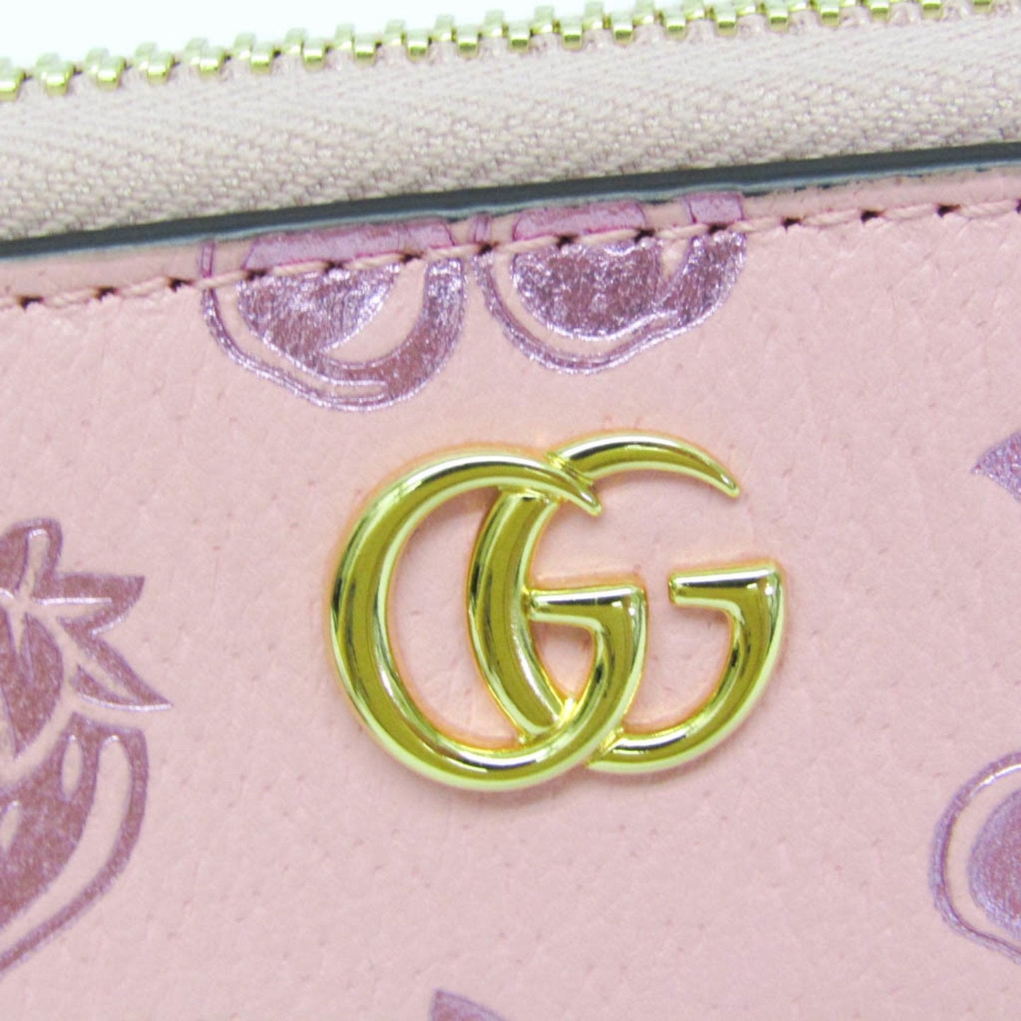 GUCCI Zip around Wallet