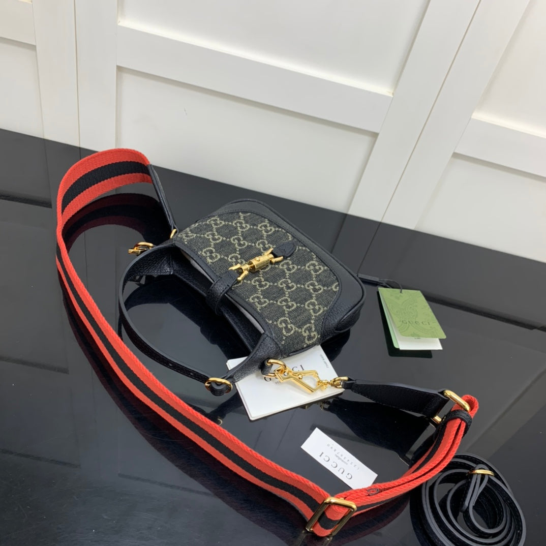 BOLSA GUCCI JACKIE MINI 19