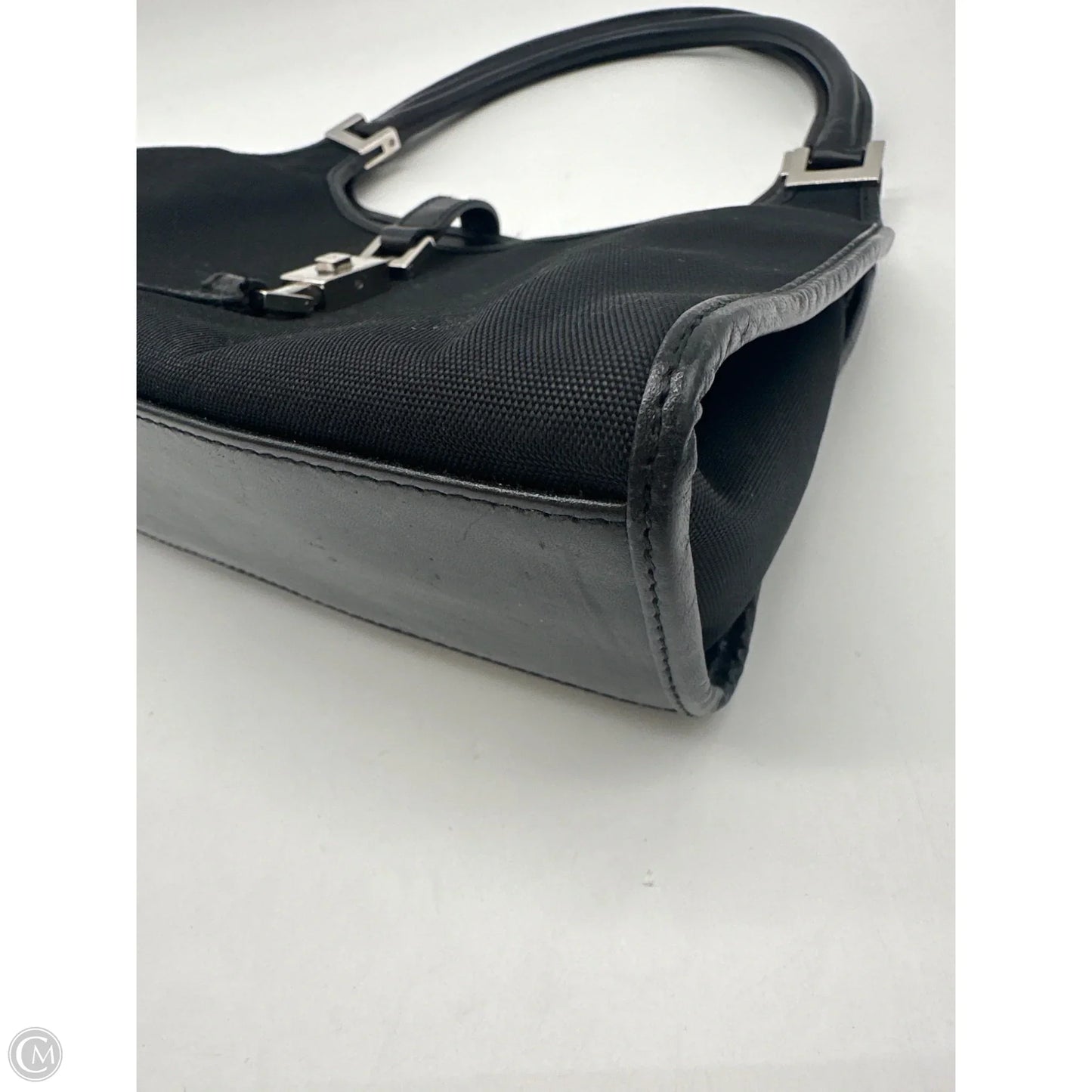 Handbag Luxury Designer By Gucci, Size: Small