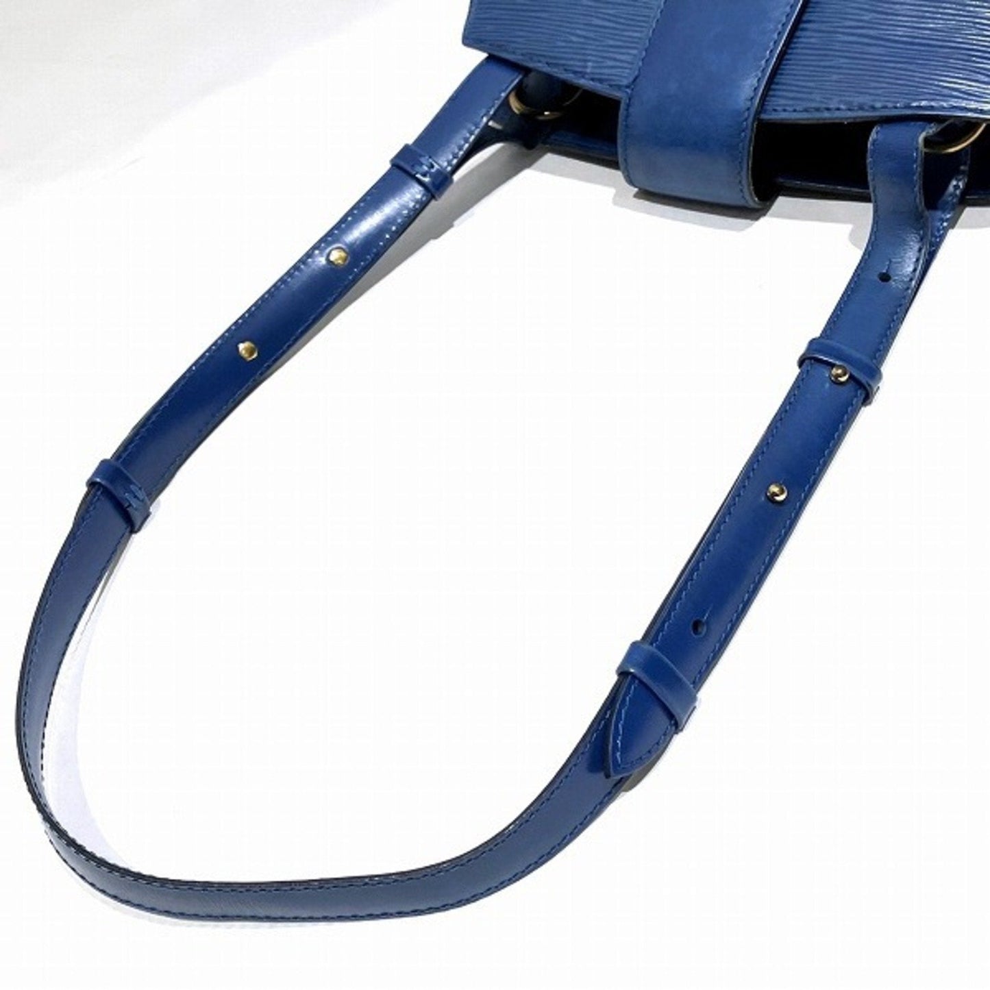 LOUIS VUITTON Cluny Shoulder Bag