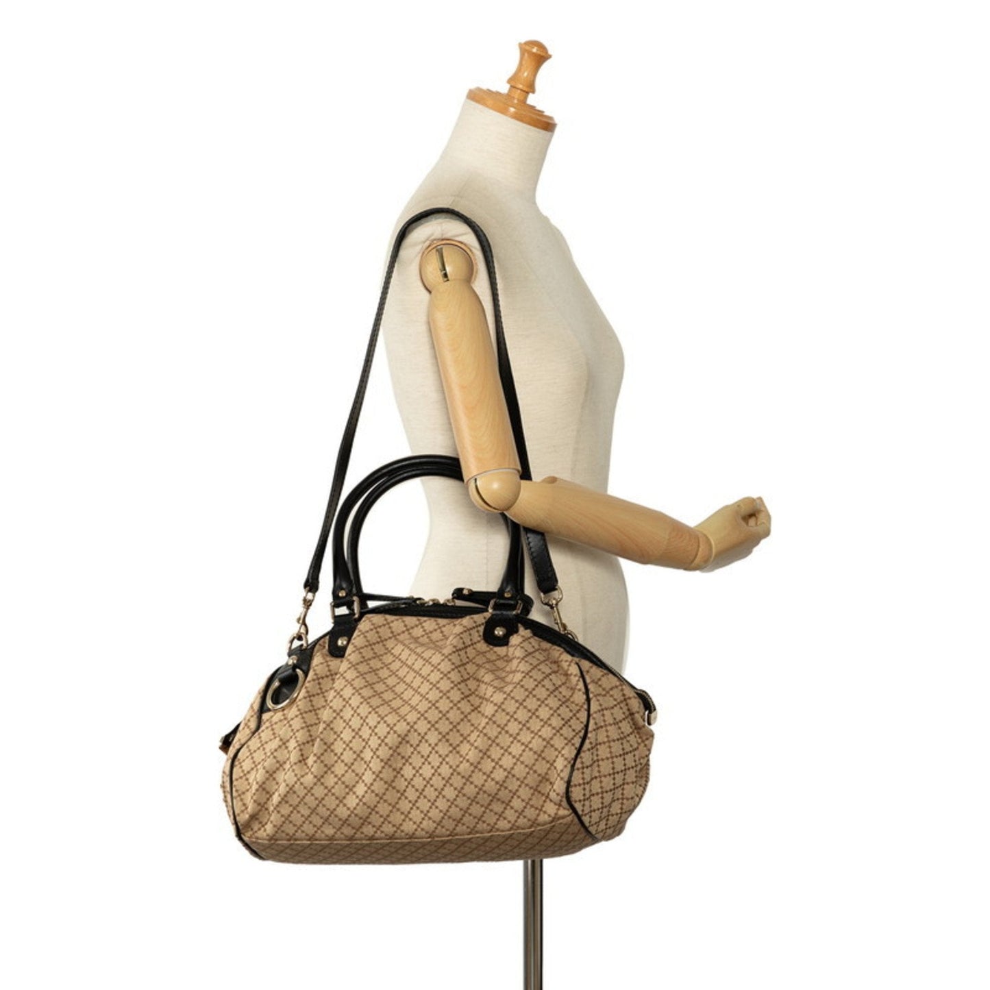 GUCCI Sukey Shoulder Bag