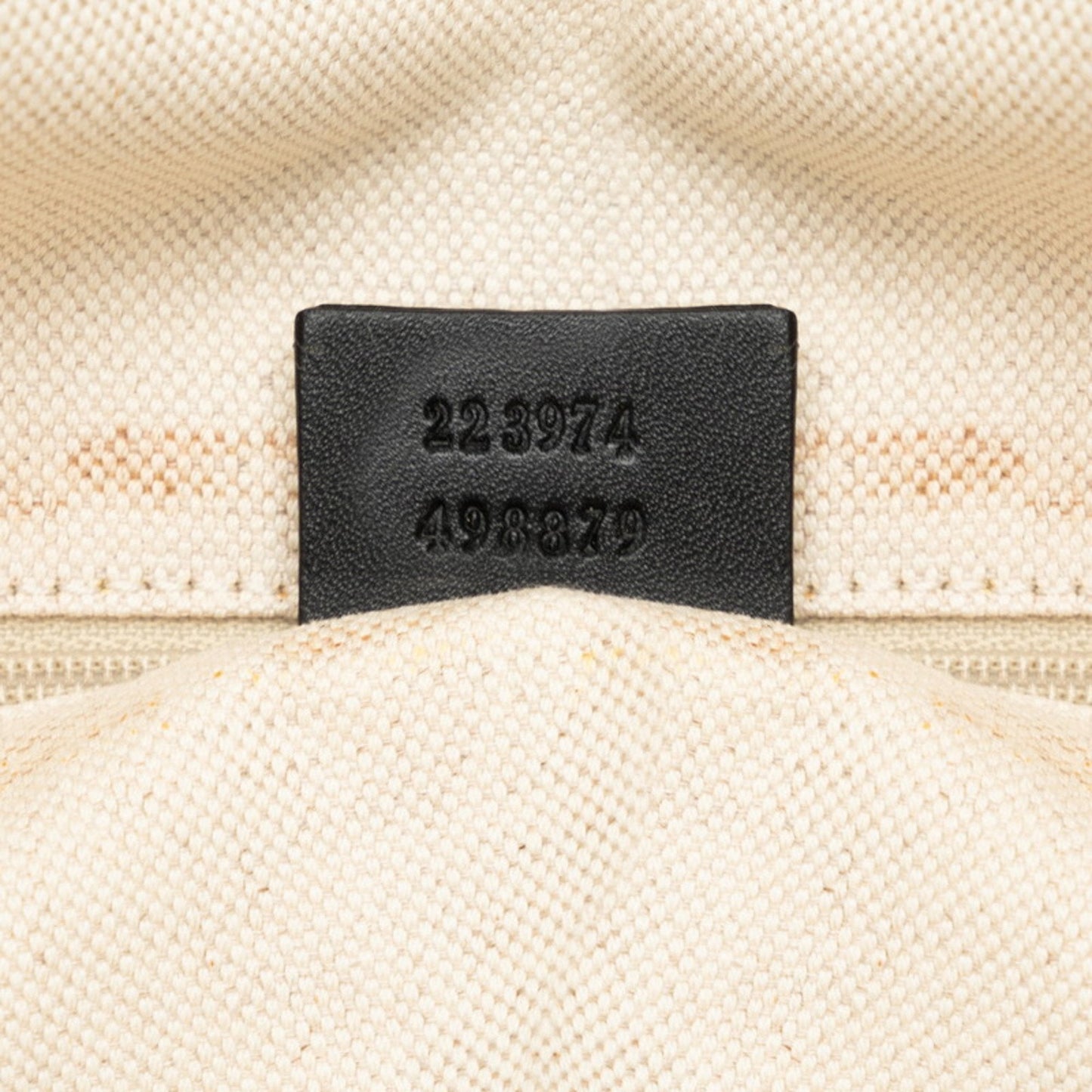 GUCCI Sukey Shoulder Bag