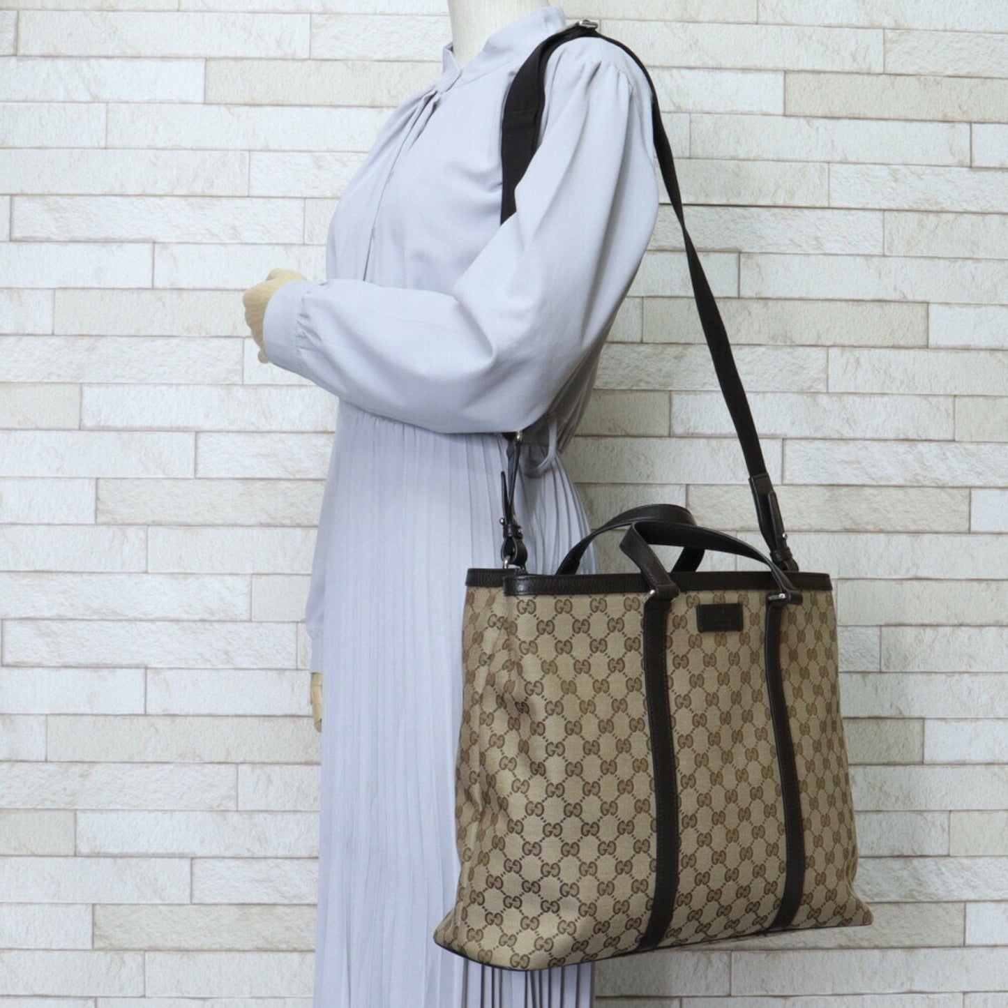 GUCCI GG canvas Tote