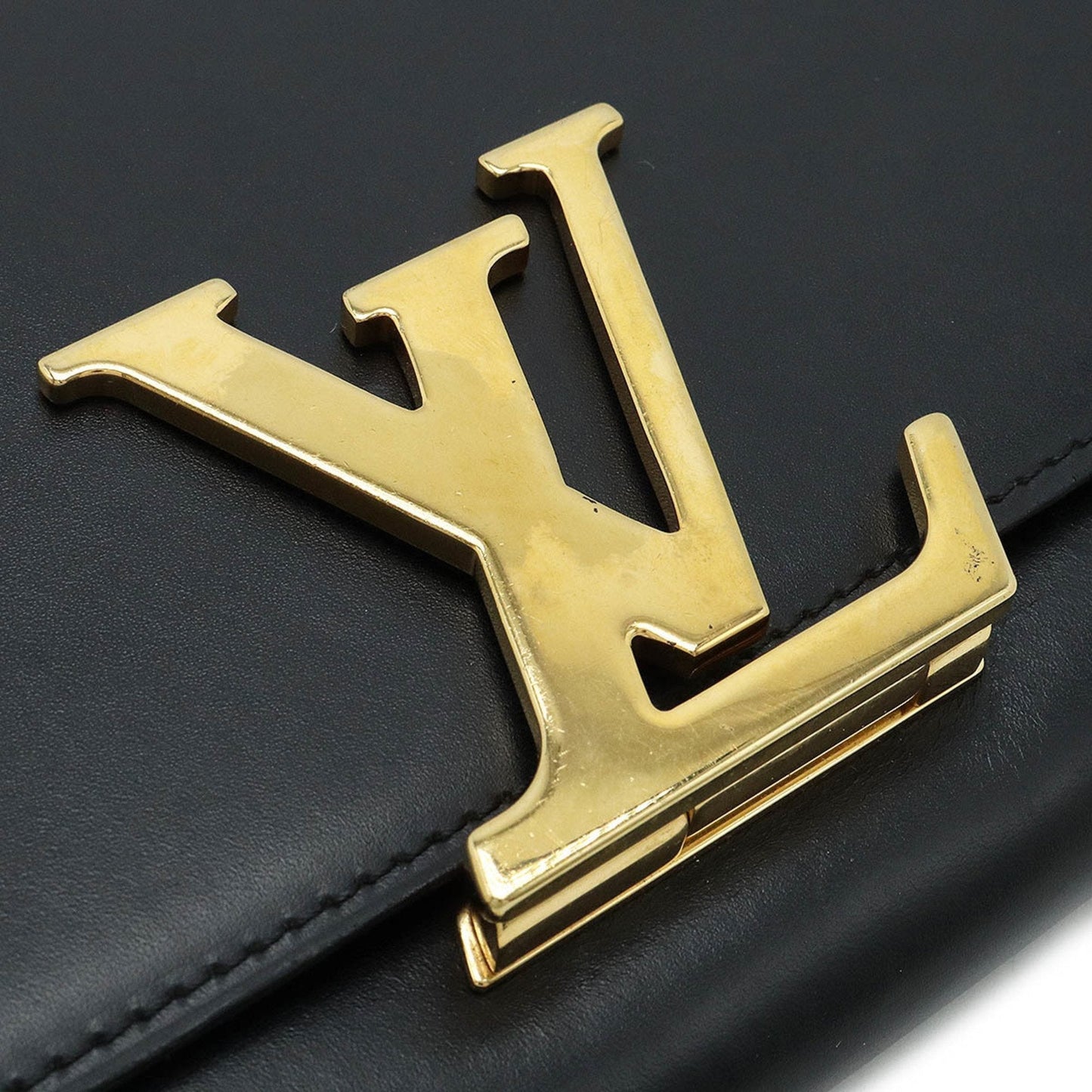 LOUIS VUITTON Louise Shoulder Bag