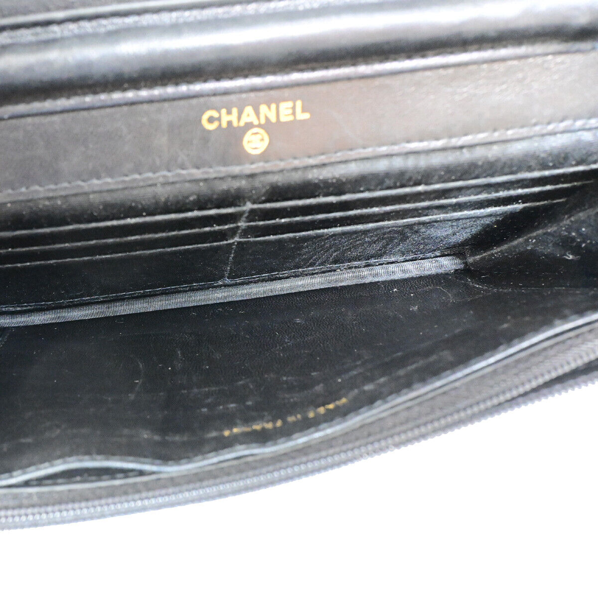 CHANEL Wallet On Chain Shoulder Bag