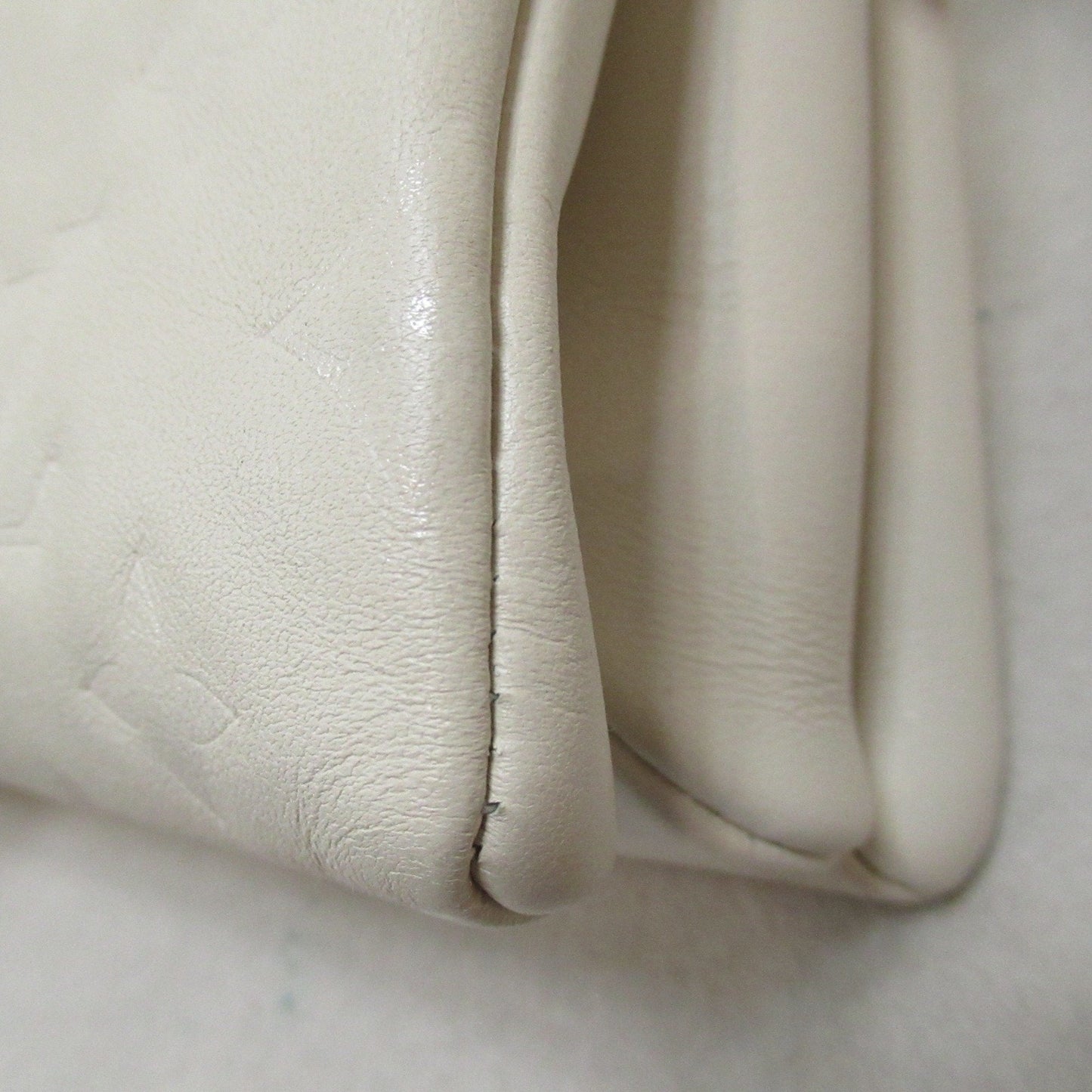 LOUIS VUITTON Coussin Shoulder Bag