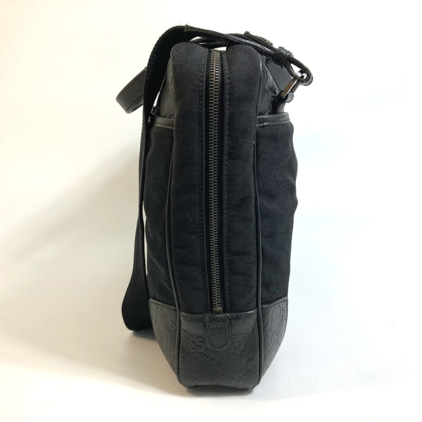 GUCCI Briefcases & Attaches