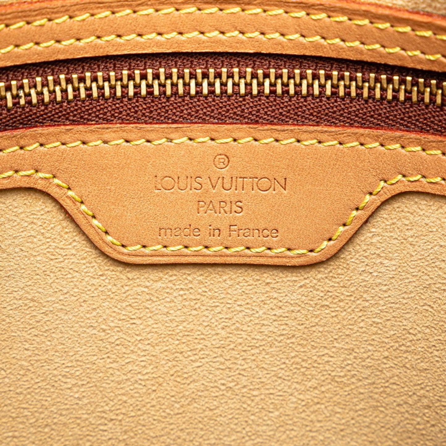 LOUIS VUITTON Looping GM Shoulder Bag
