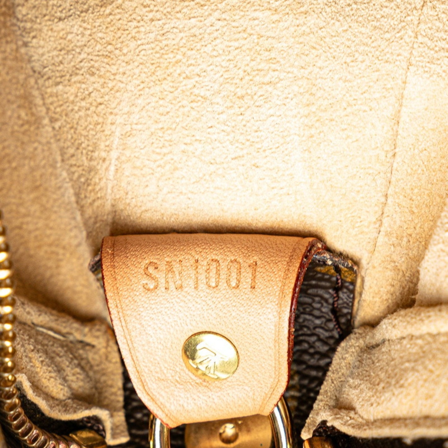 LOUIS VUITTON Looping GM Shoulder Bag
