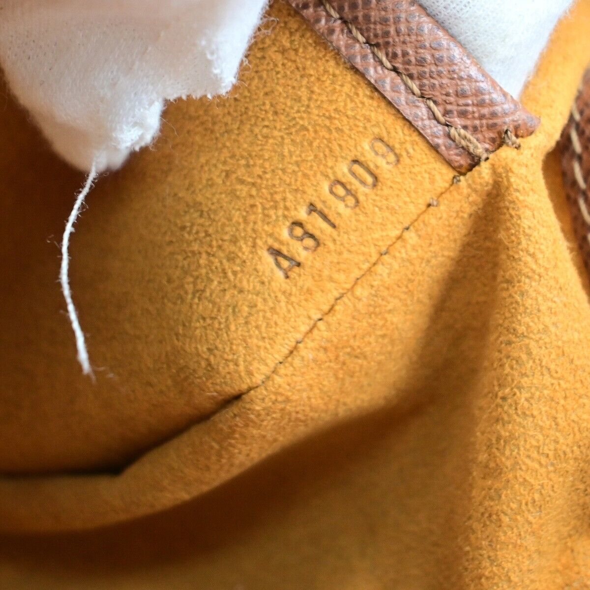 LOUIS VUITTON Musette Salsa Shoulder Bag