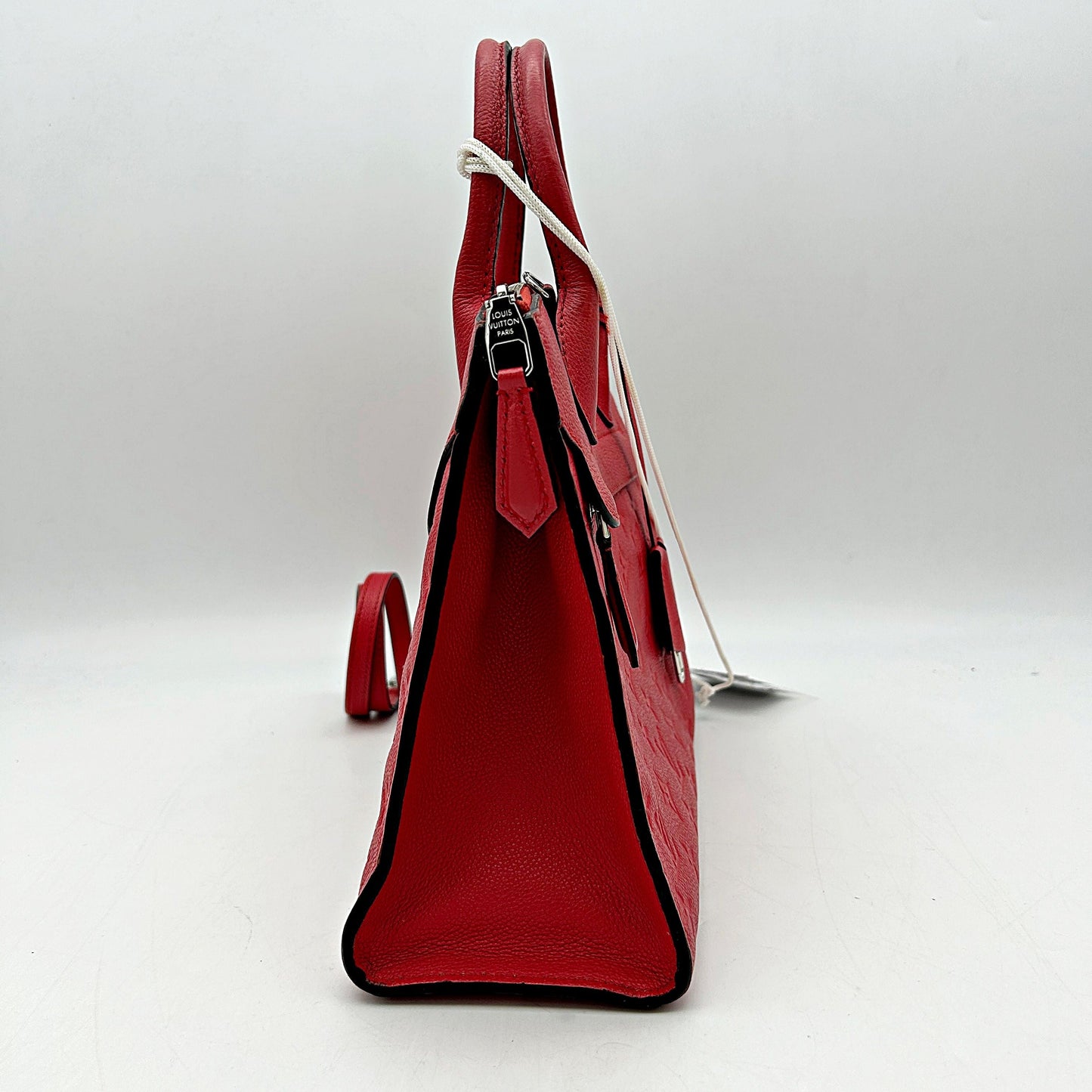 LOUIS VUITTON Empreinte Pont Neuf MM Cherry LA22852