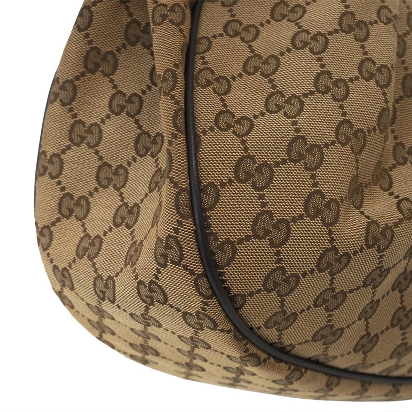 GUCCI Sukey Shoulder Bag