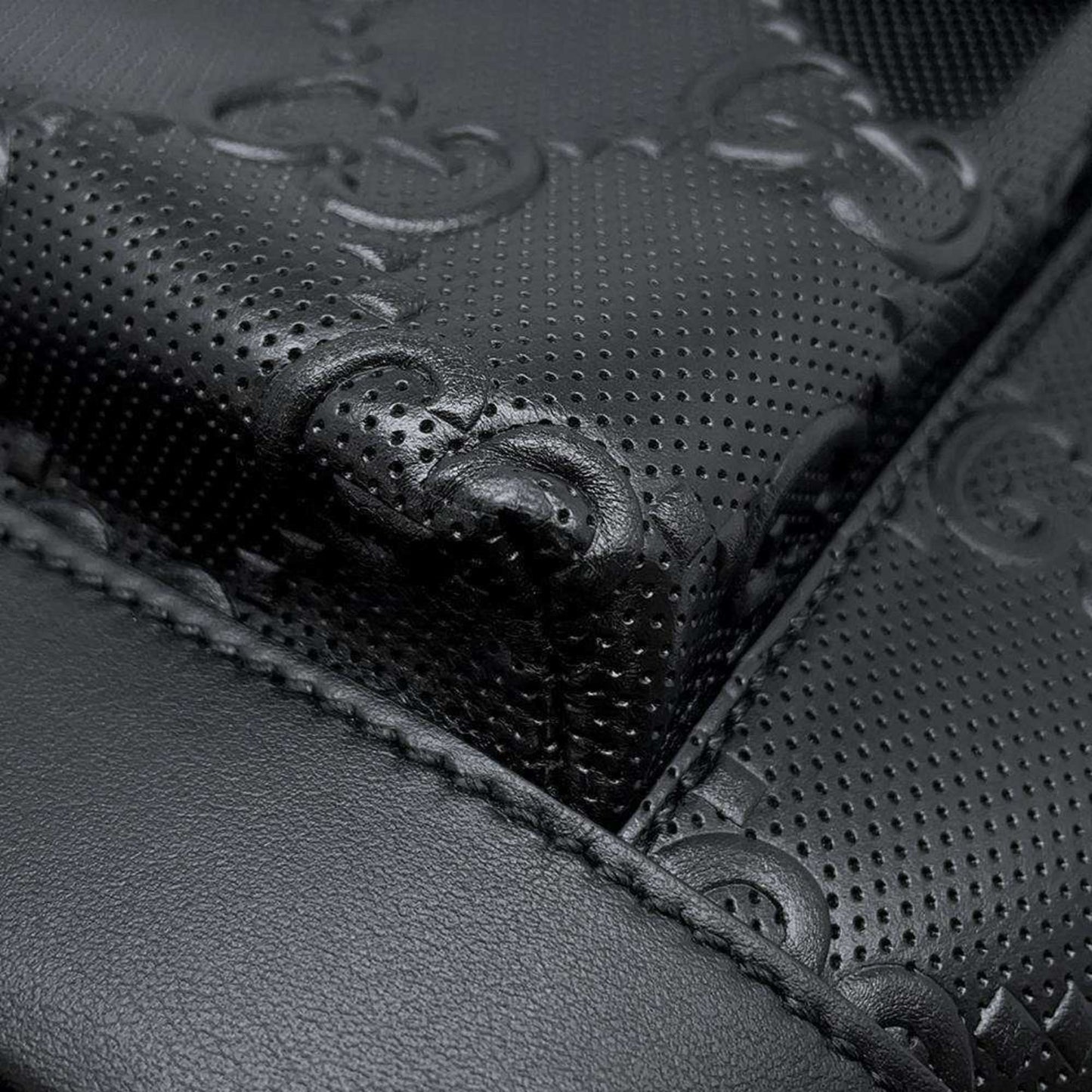 GUCCI GG embosse Backpack