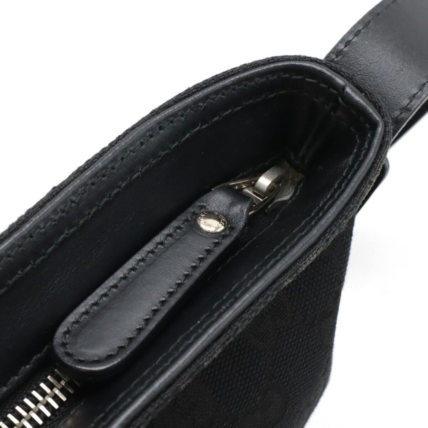 GUCCI GG canvas Shoulder Bag