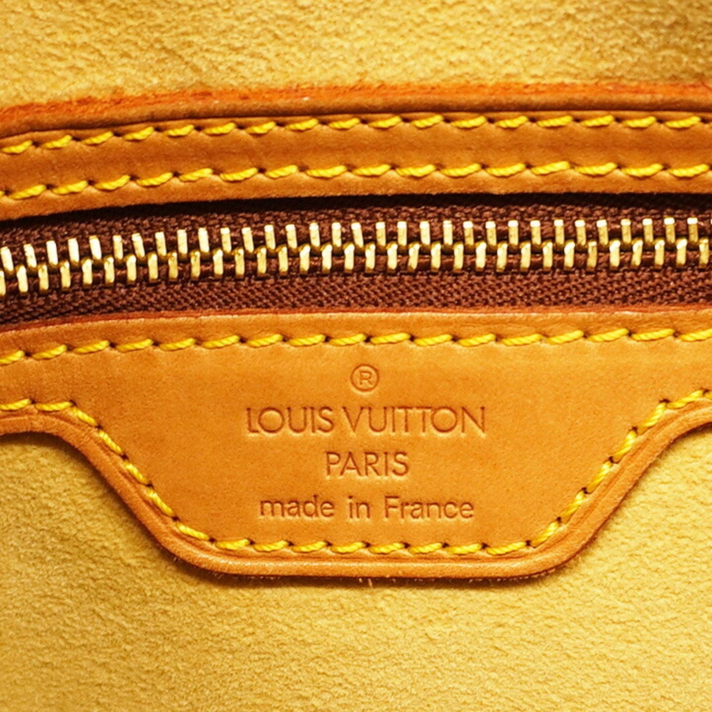 LOUIS VUITTON Looping GM Shoulder Bag