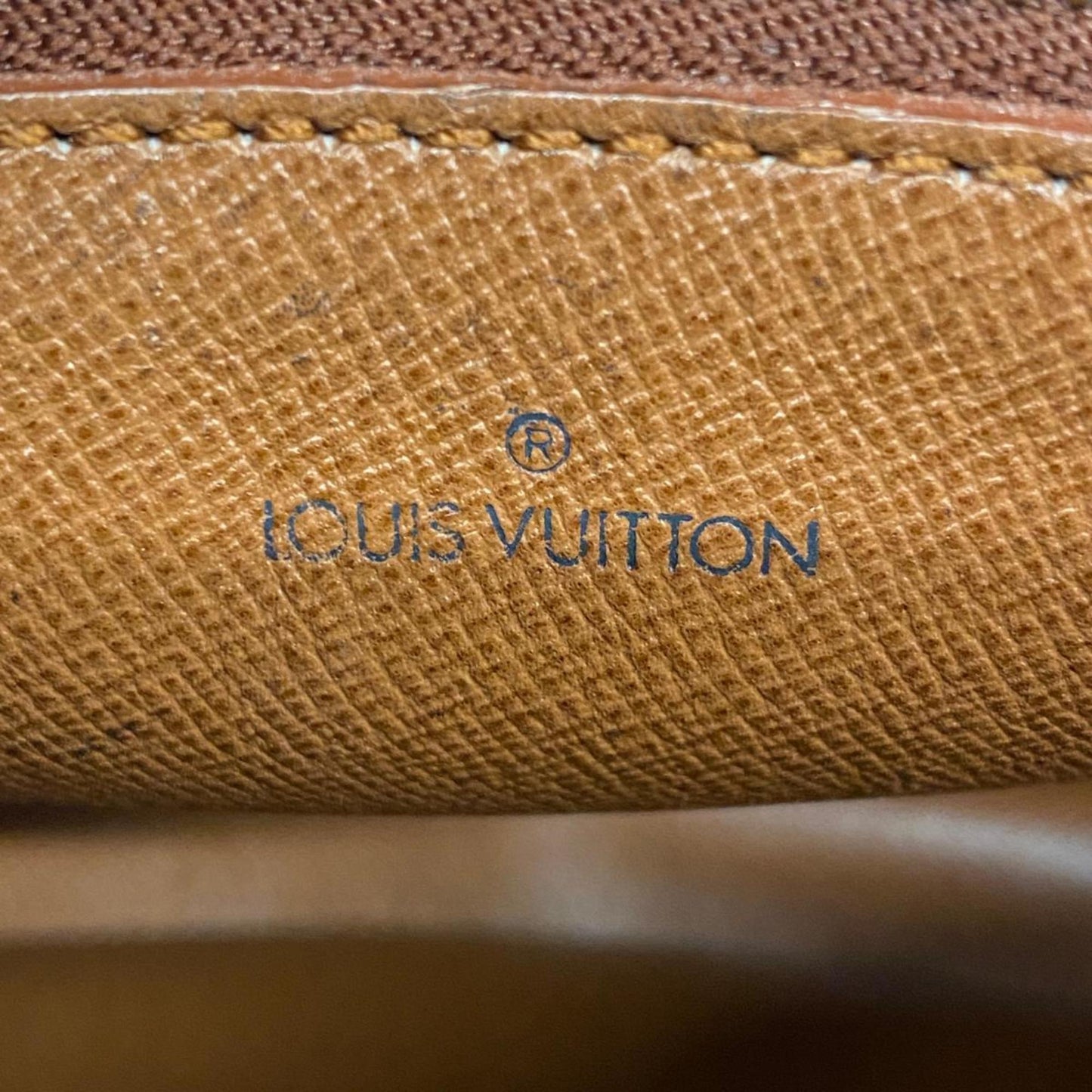 LOUIS VUITTON Jeune fille Shoulder Bag