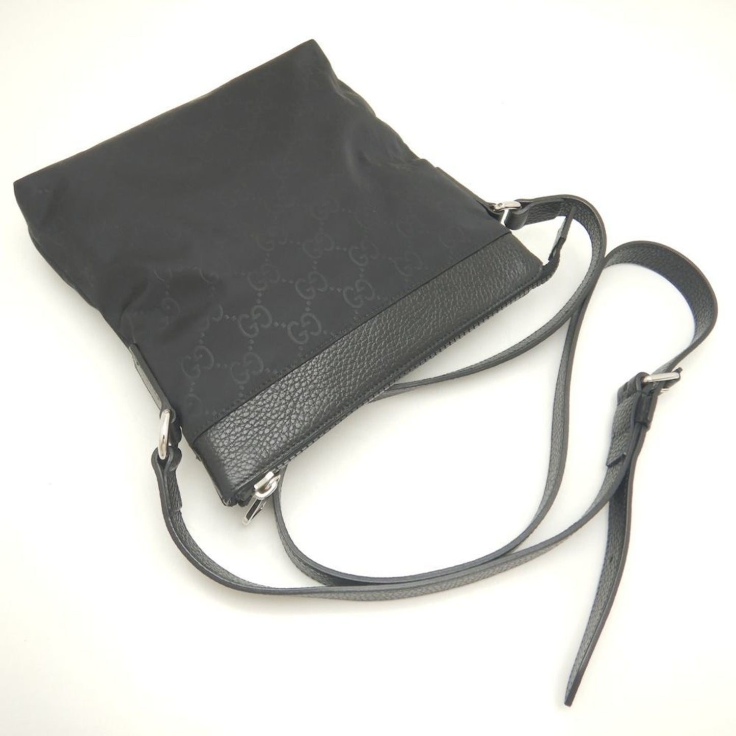 GUCCI GG canvas Shoulder Bag
