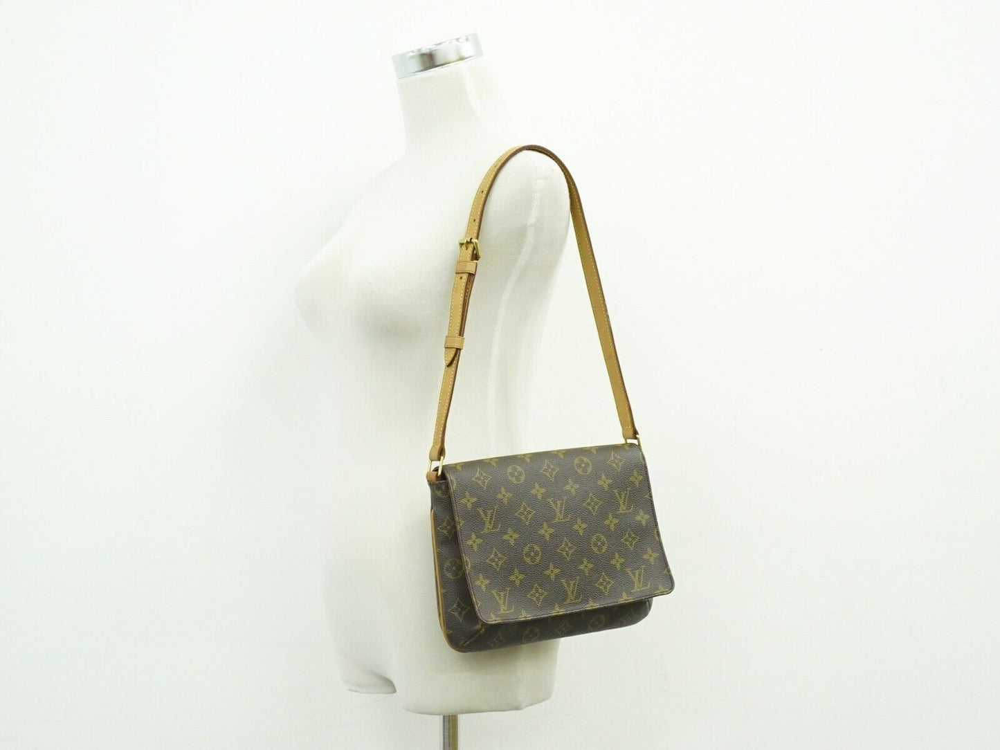 LOUIS VUITTON Musette Tango Shoulder Bag
