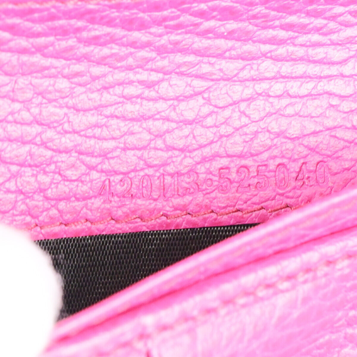 GUCCI Ziparound purse Wallet