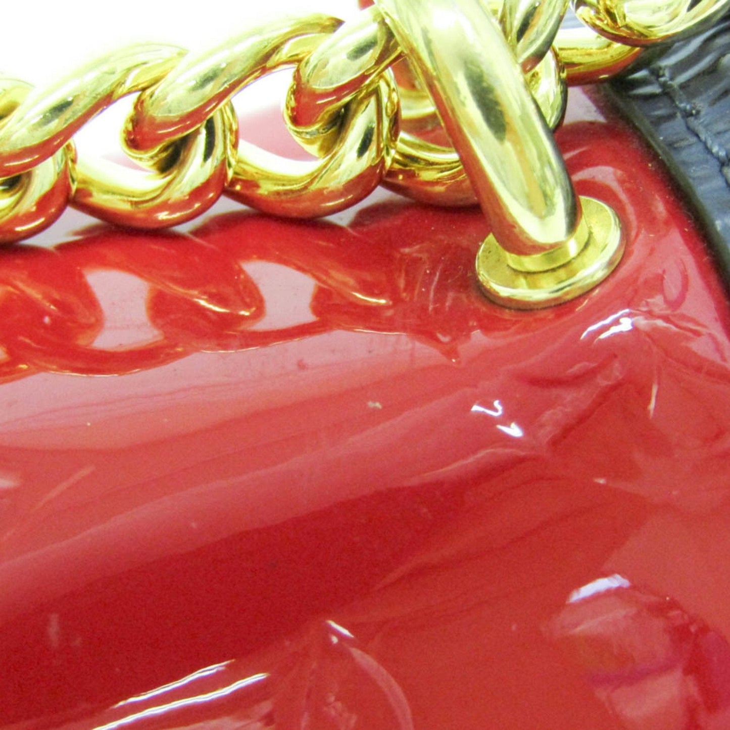 LOUIS VUITTON Wynwood Shoulder Bag