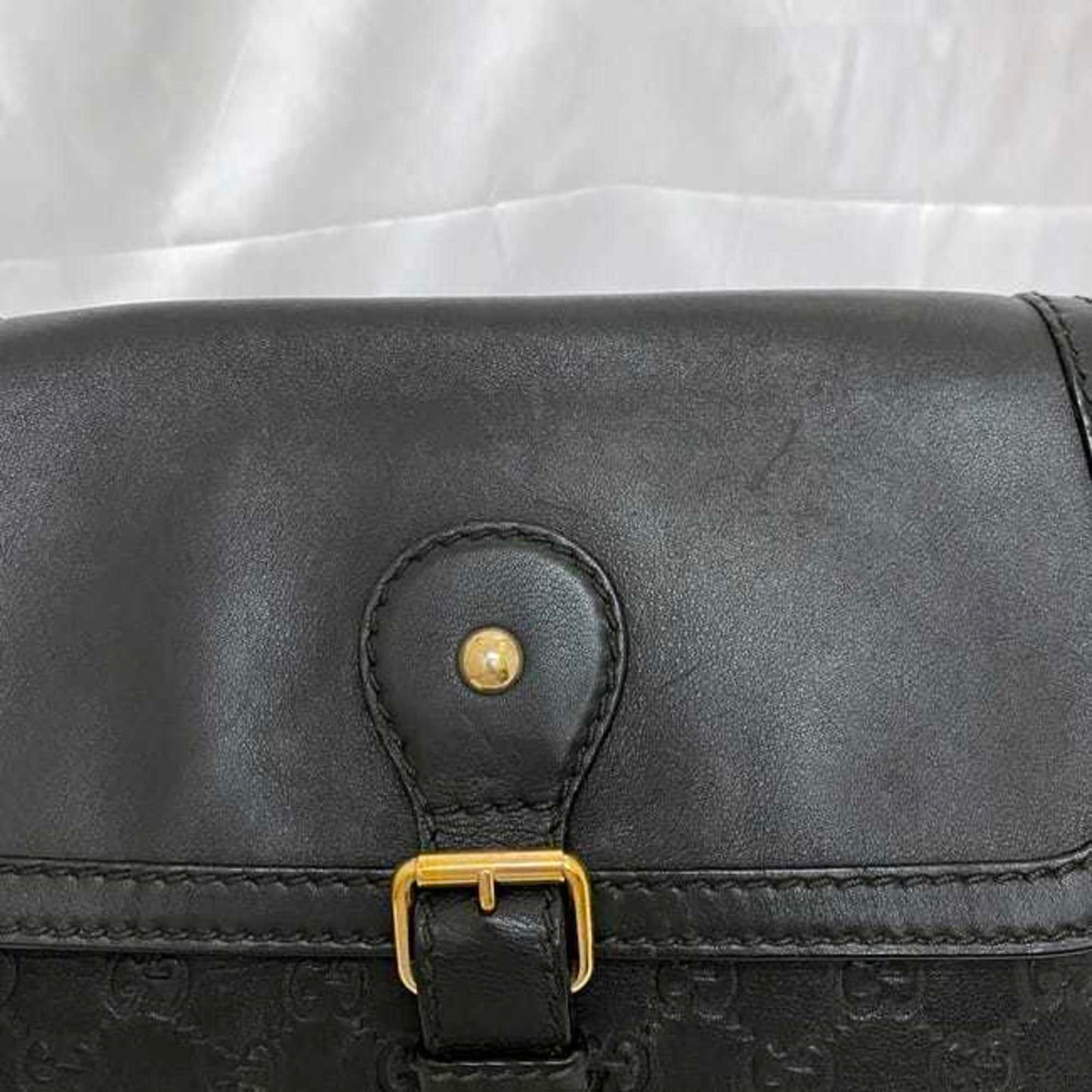 GUCCI Shelly Shoulder Bag