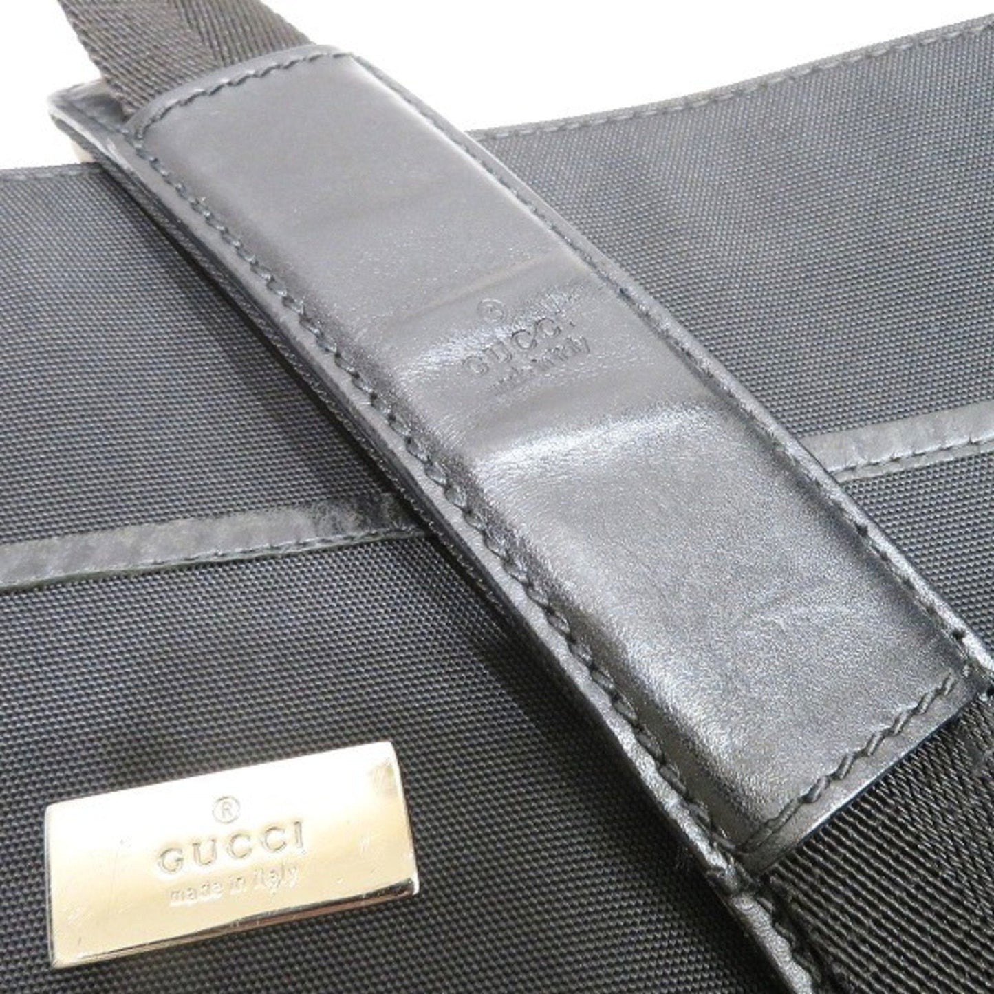 GUCCI Shoulder Bag