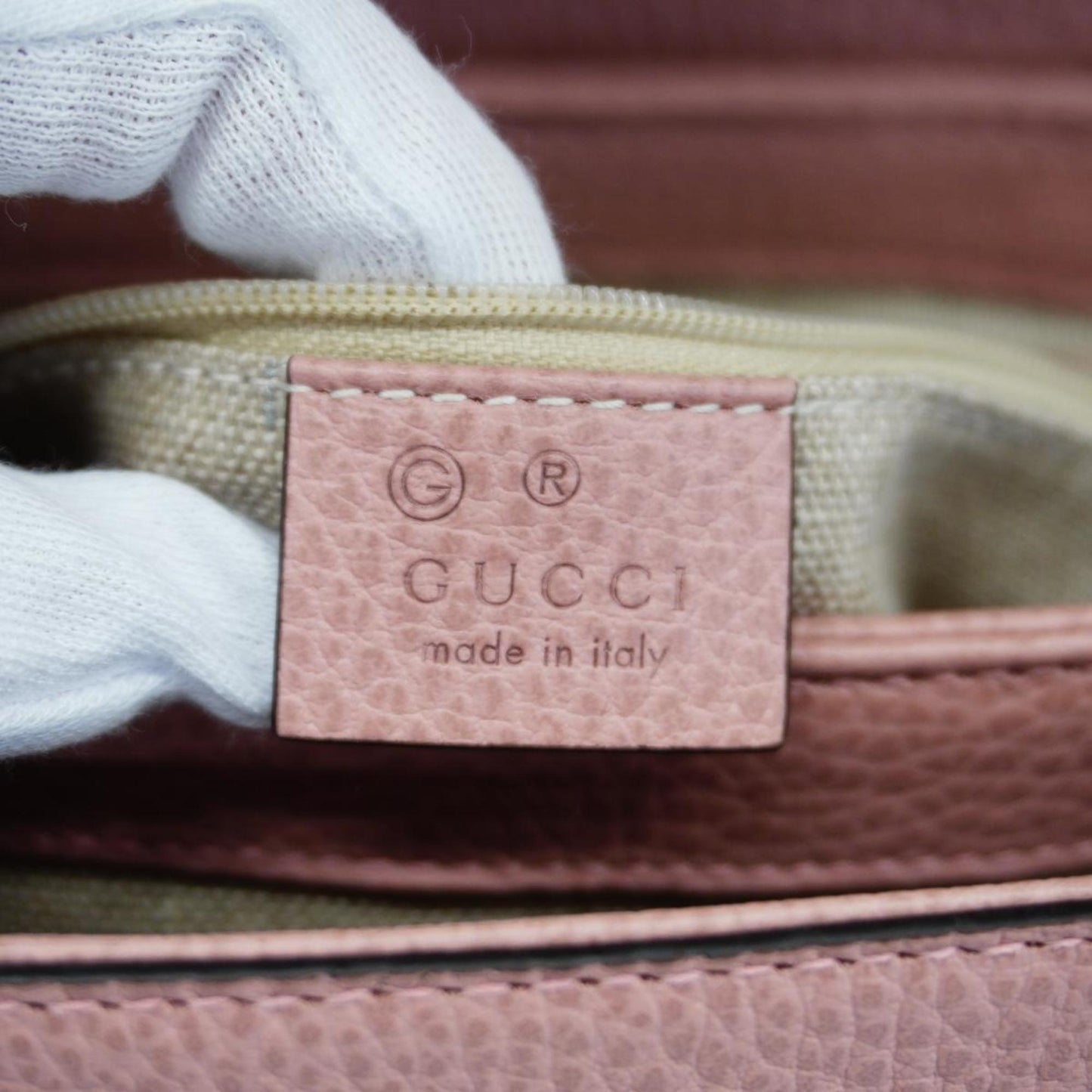 GUCCI Interlocking Shoulder Bag