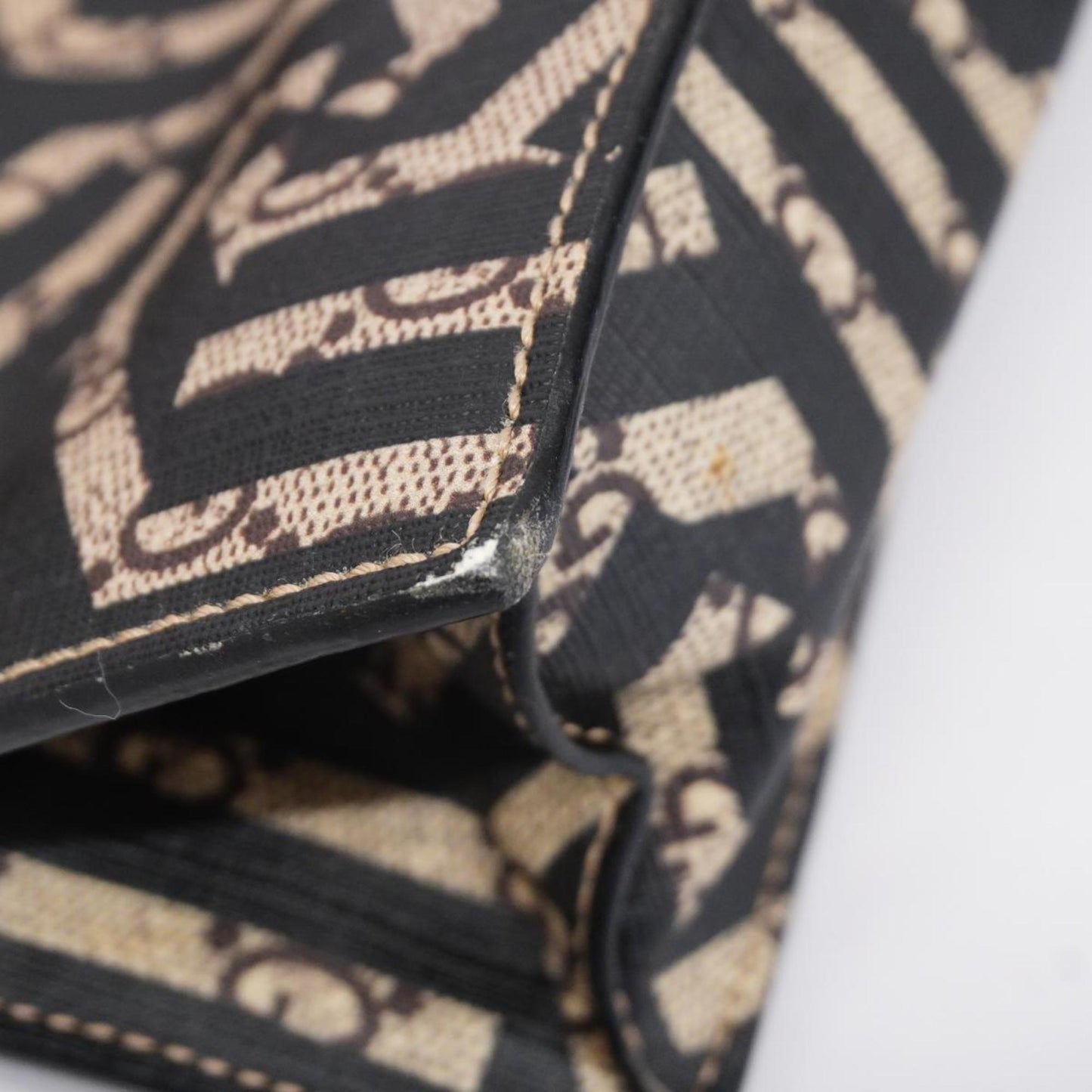 GUCCI GG Supreme Tote