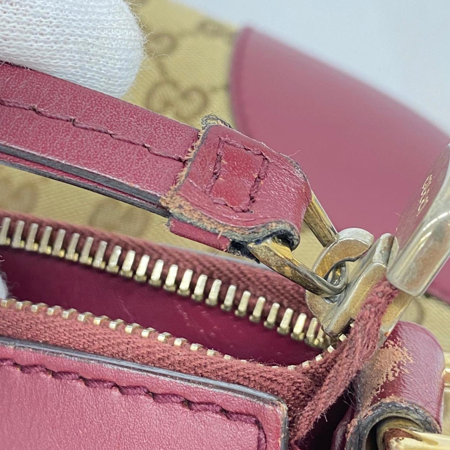 GUCCI GG canvas Shoulder Bag