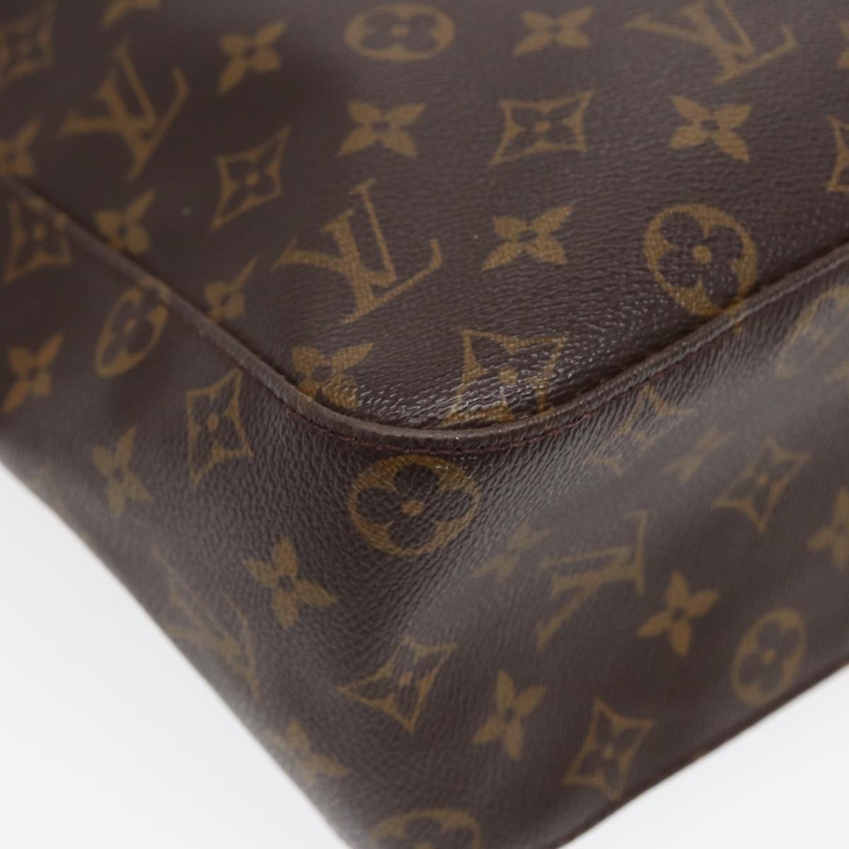 LOUIS VUITTON Looping GM Shoulder Bag