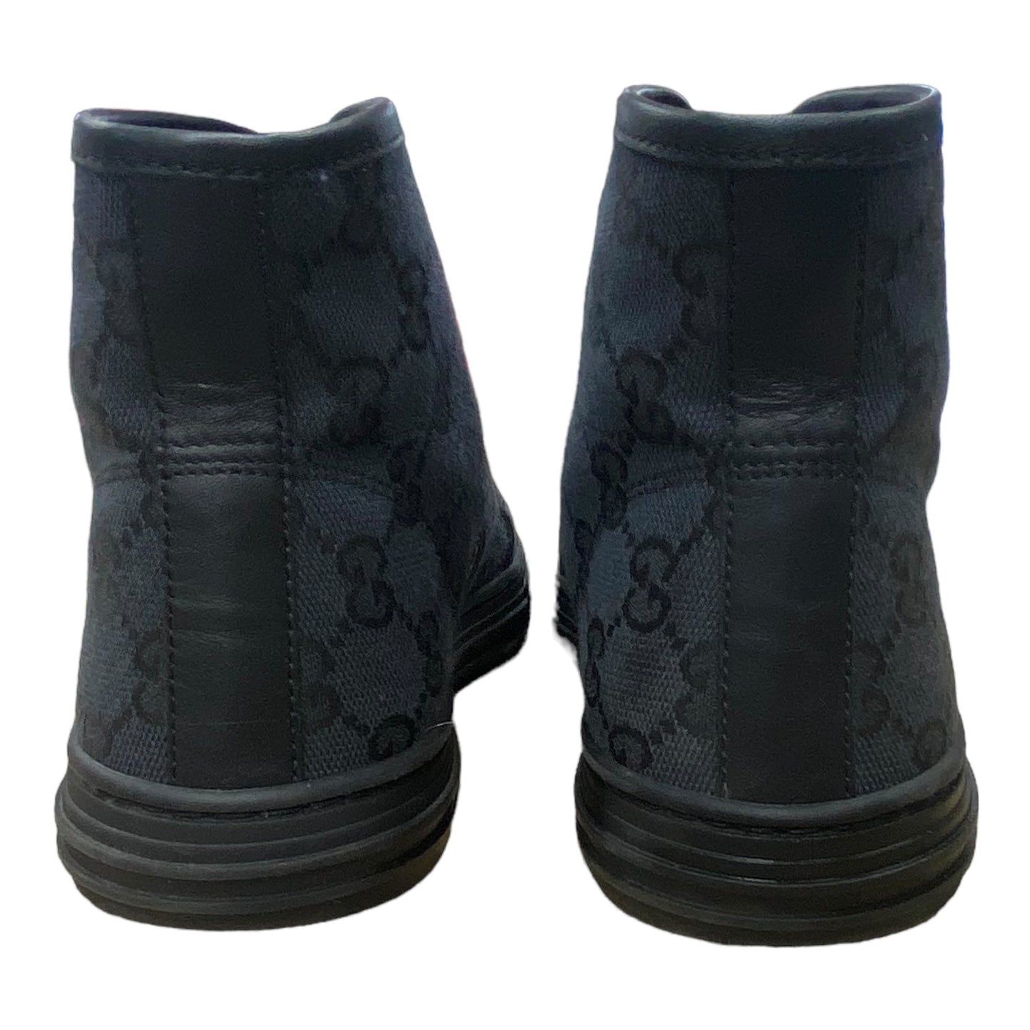 Shoes Luxury Designer By Gucci Size: 5.5