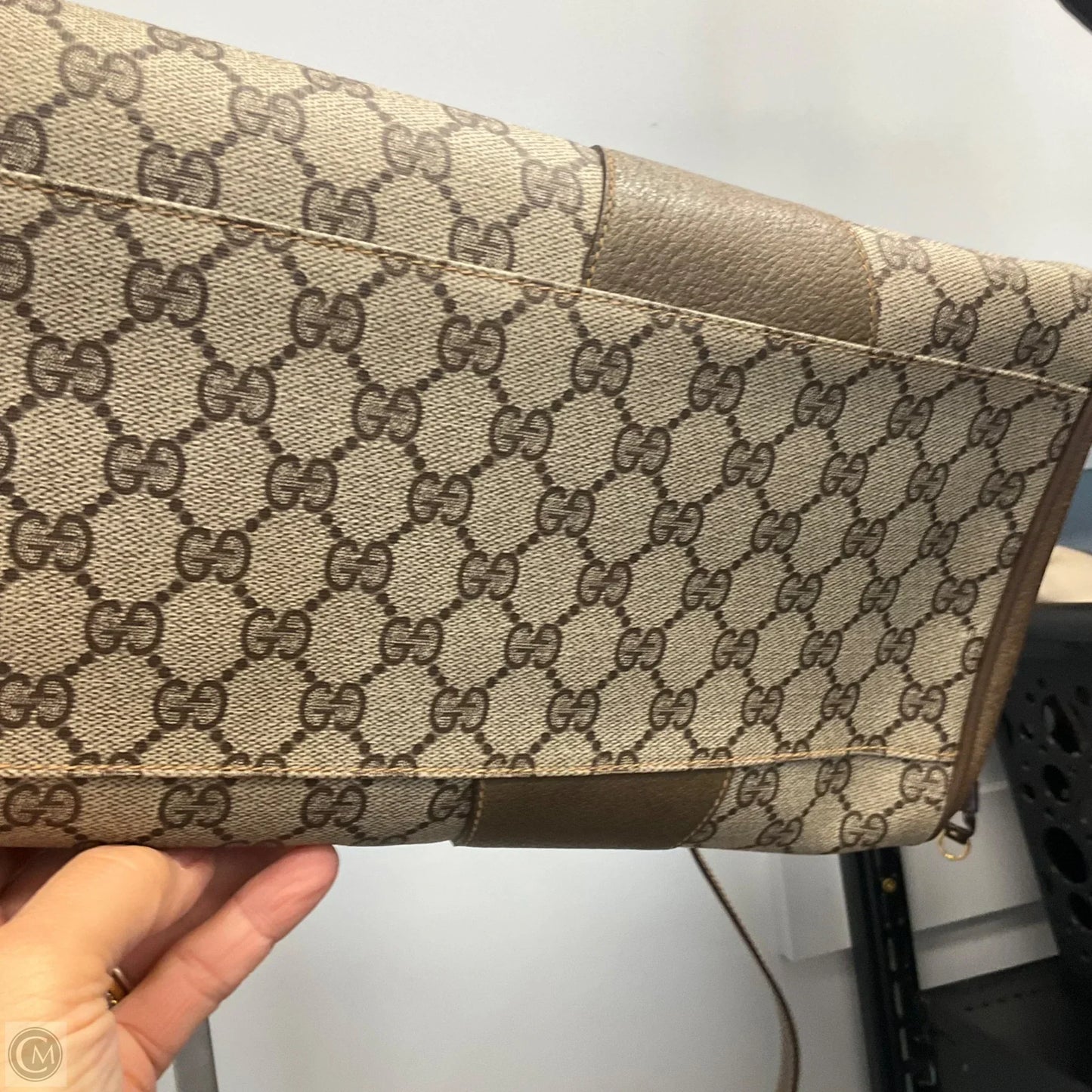 Handbag Luxury Designer By Gucci, Size: Large