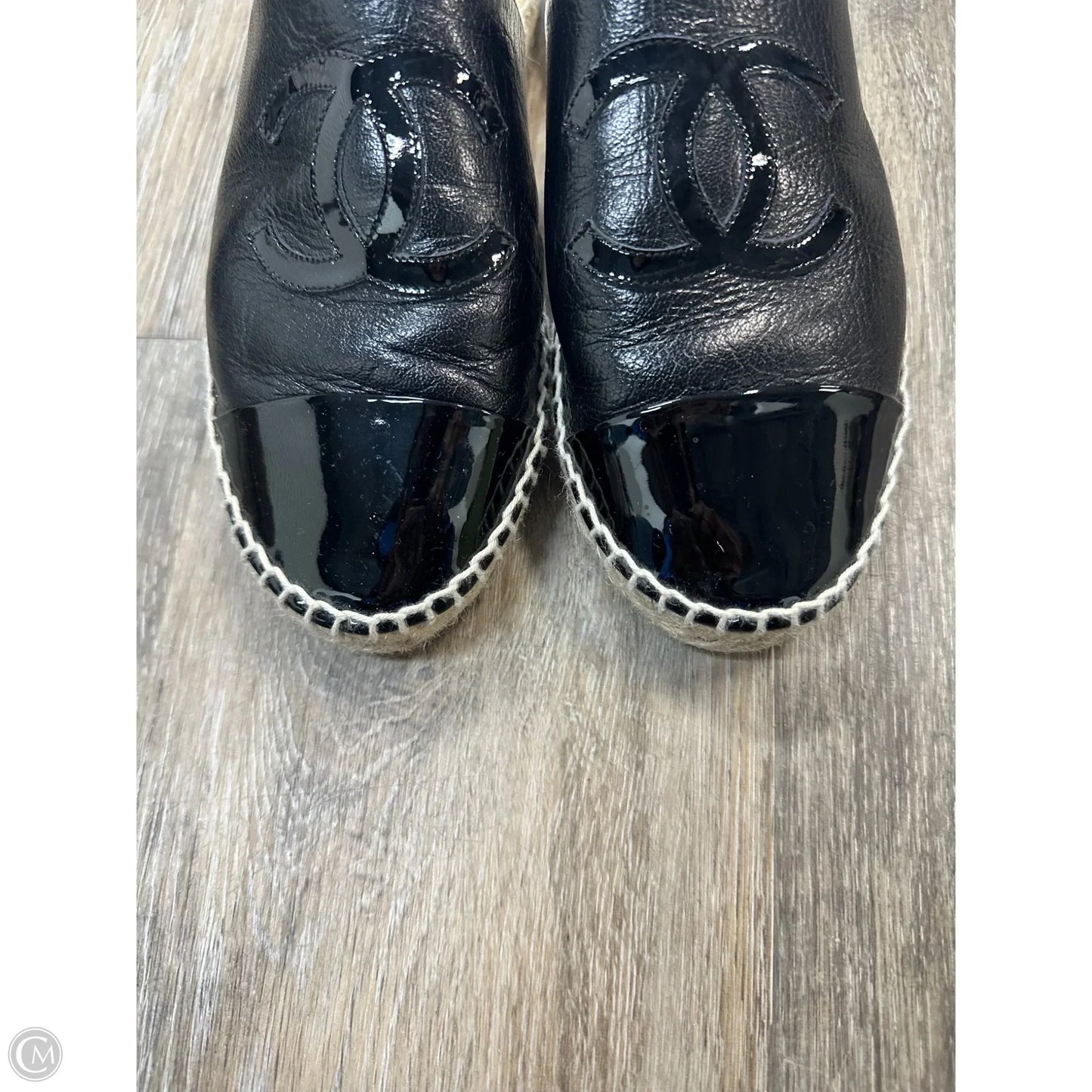 Shoes Luxury Designer By Chanel In Black, Size: 7