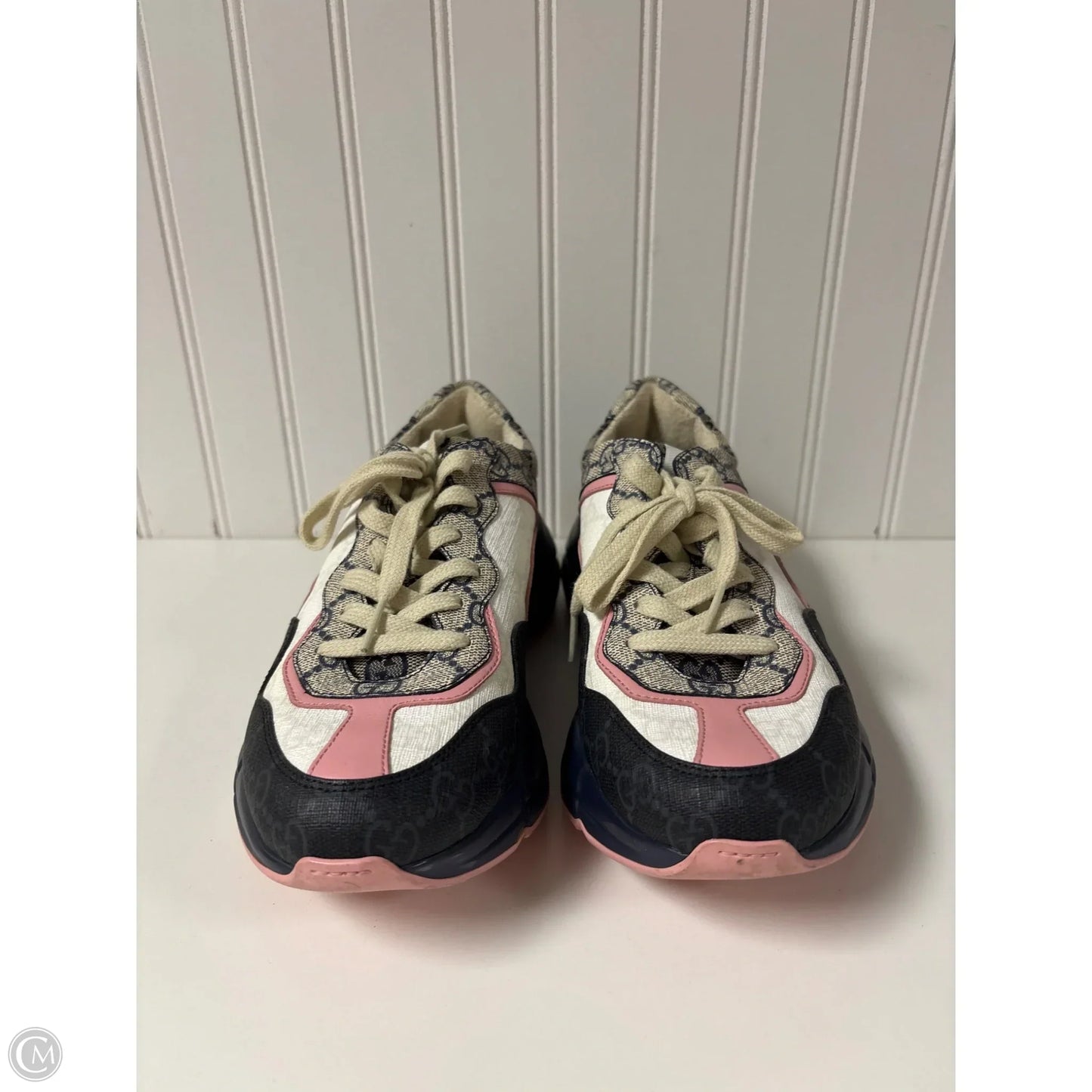 Shoes Luxury Designer By Gucci In Blue & Pink, Size: 7