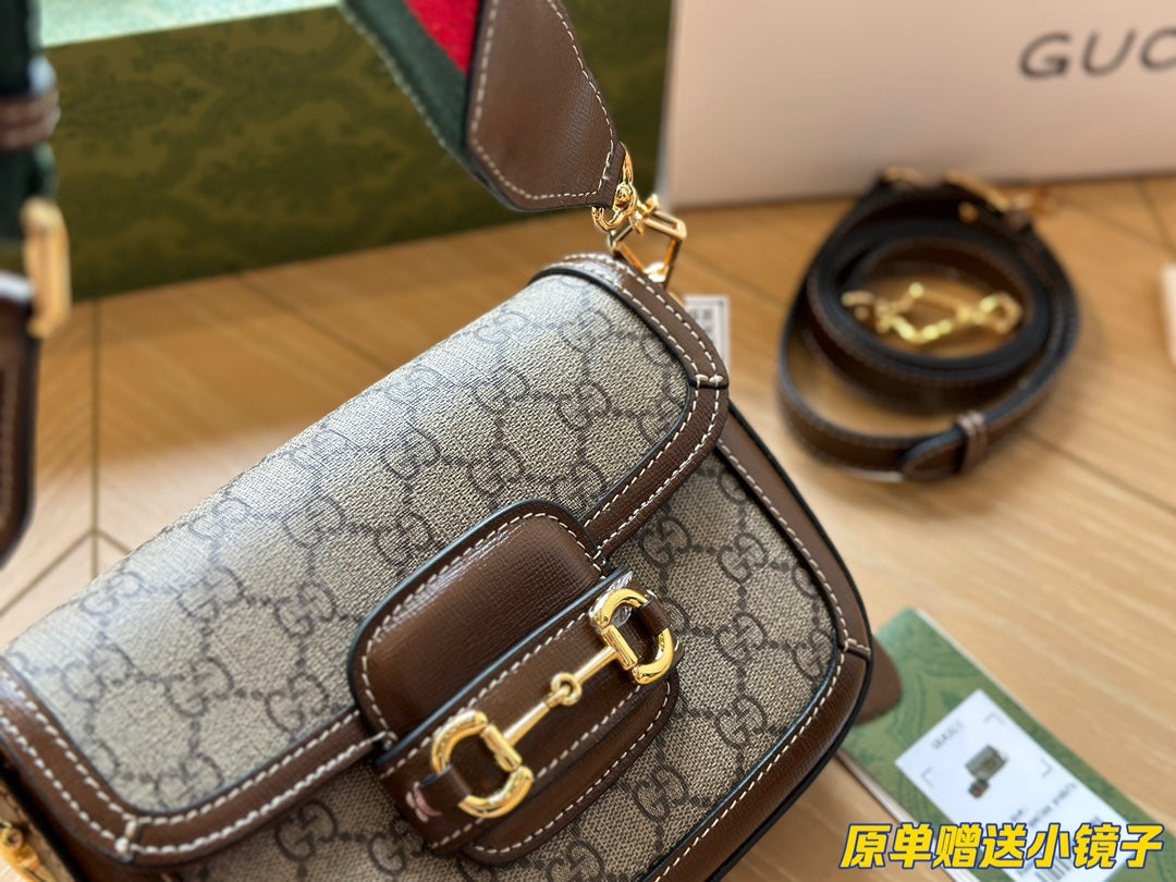 Gucci Horsebit Handbag