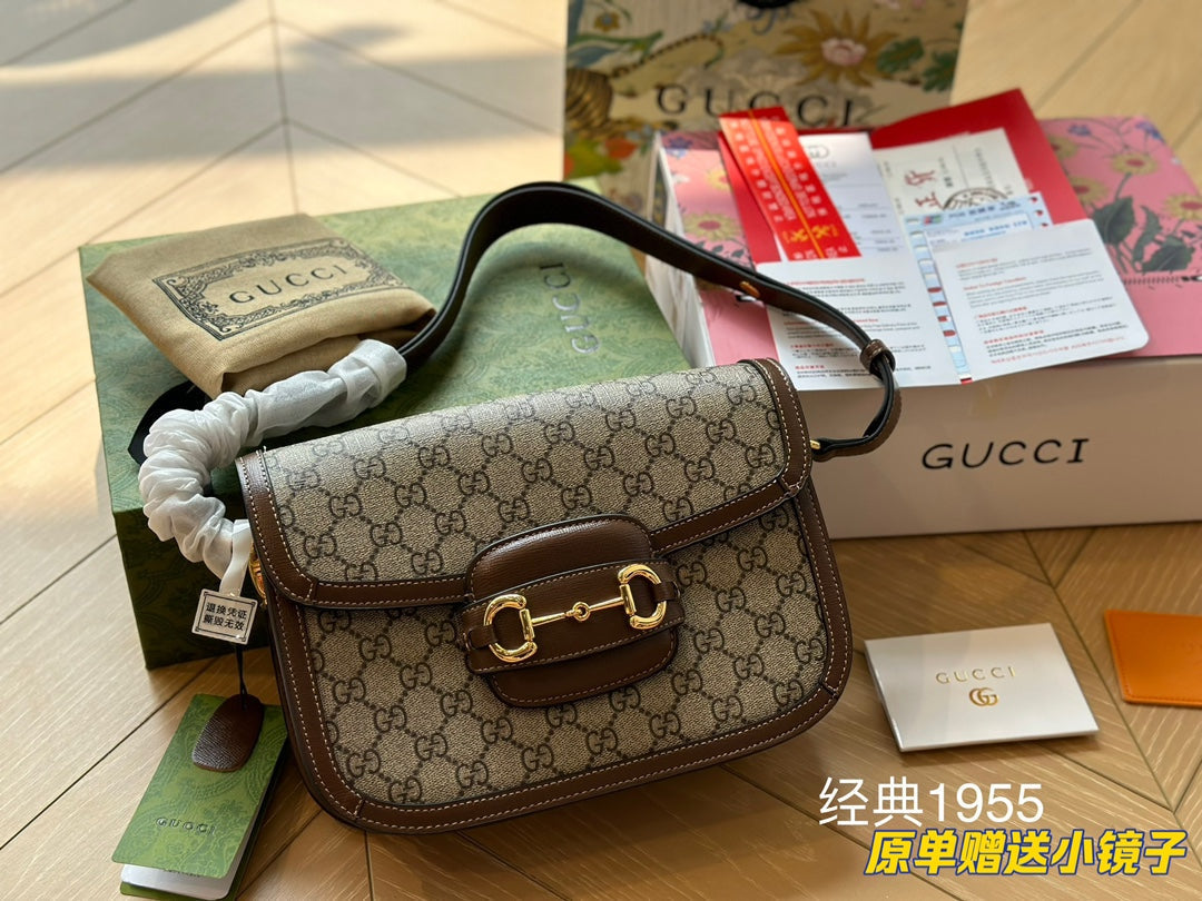 Gucci Horsebit Handbag