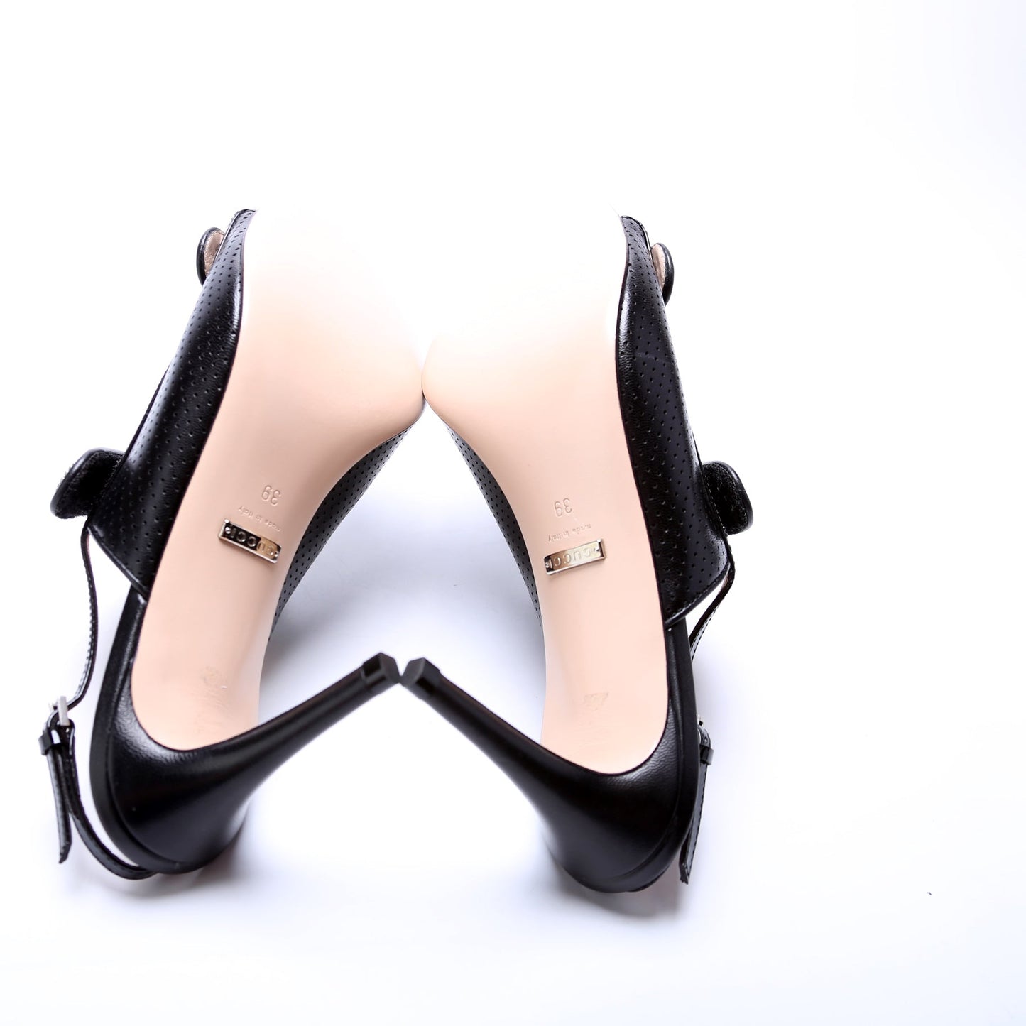 Perforated Gucci Pumps Size 39