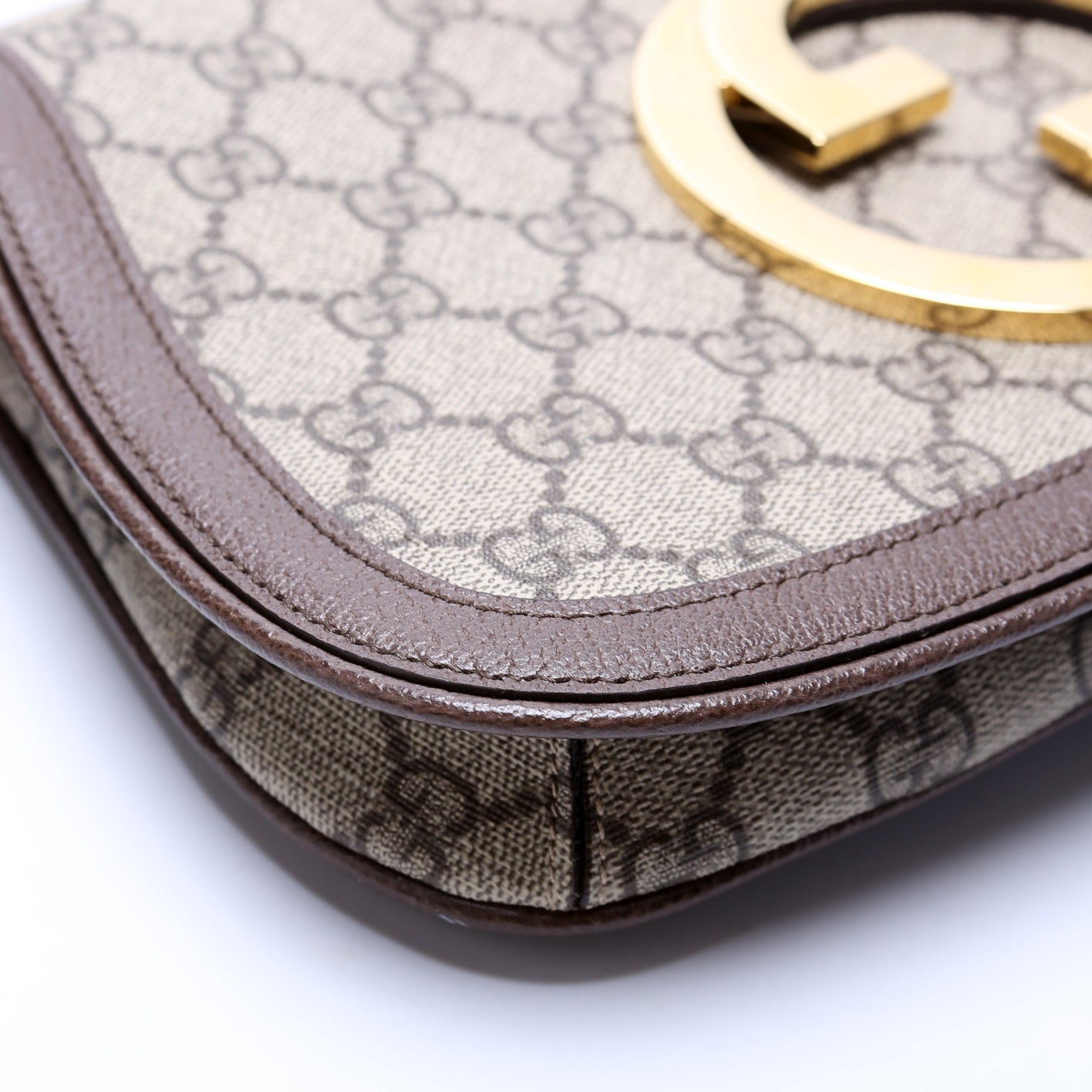 Blondie Shoulder Bag Gucci Supreme 699268