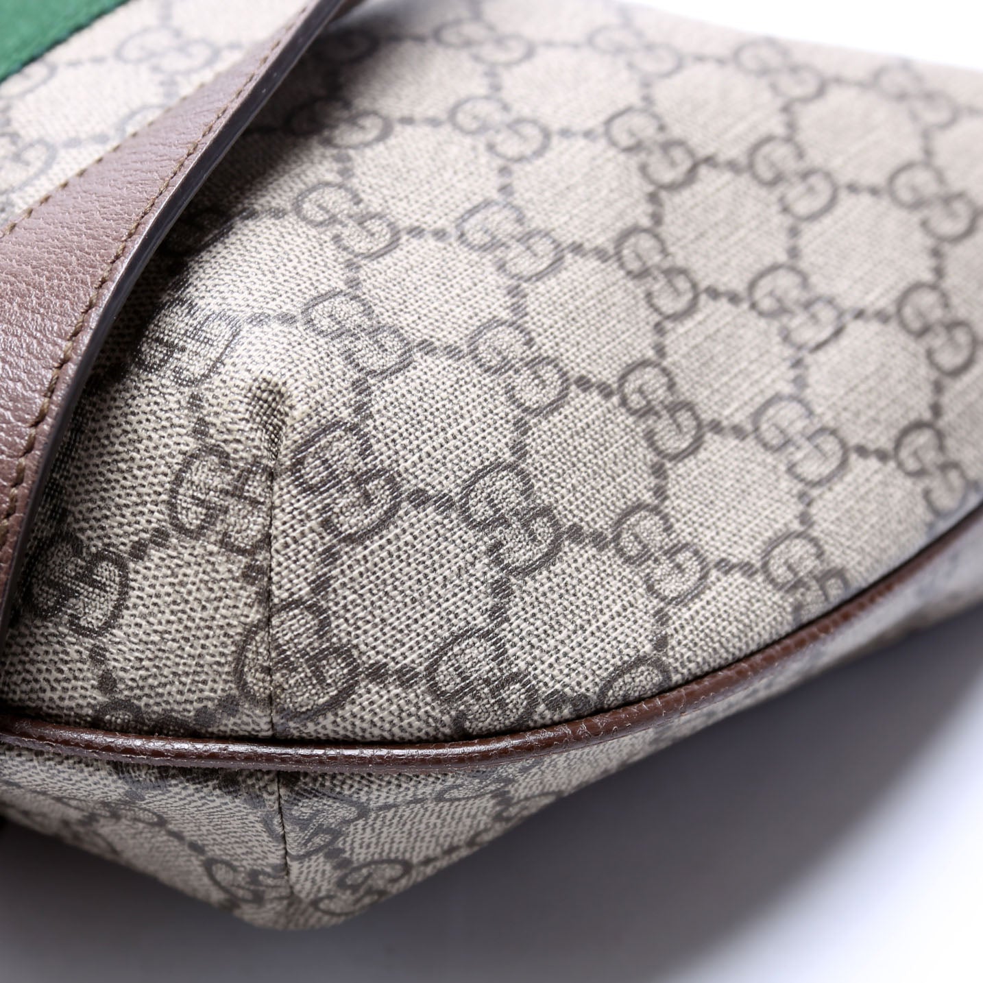 Ophidia Gucci Supreme Small Shoulder Bag 598125